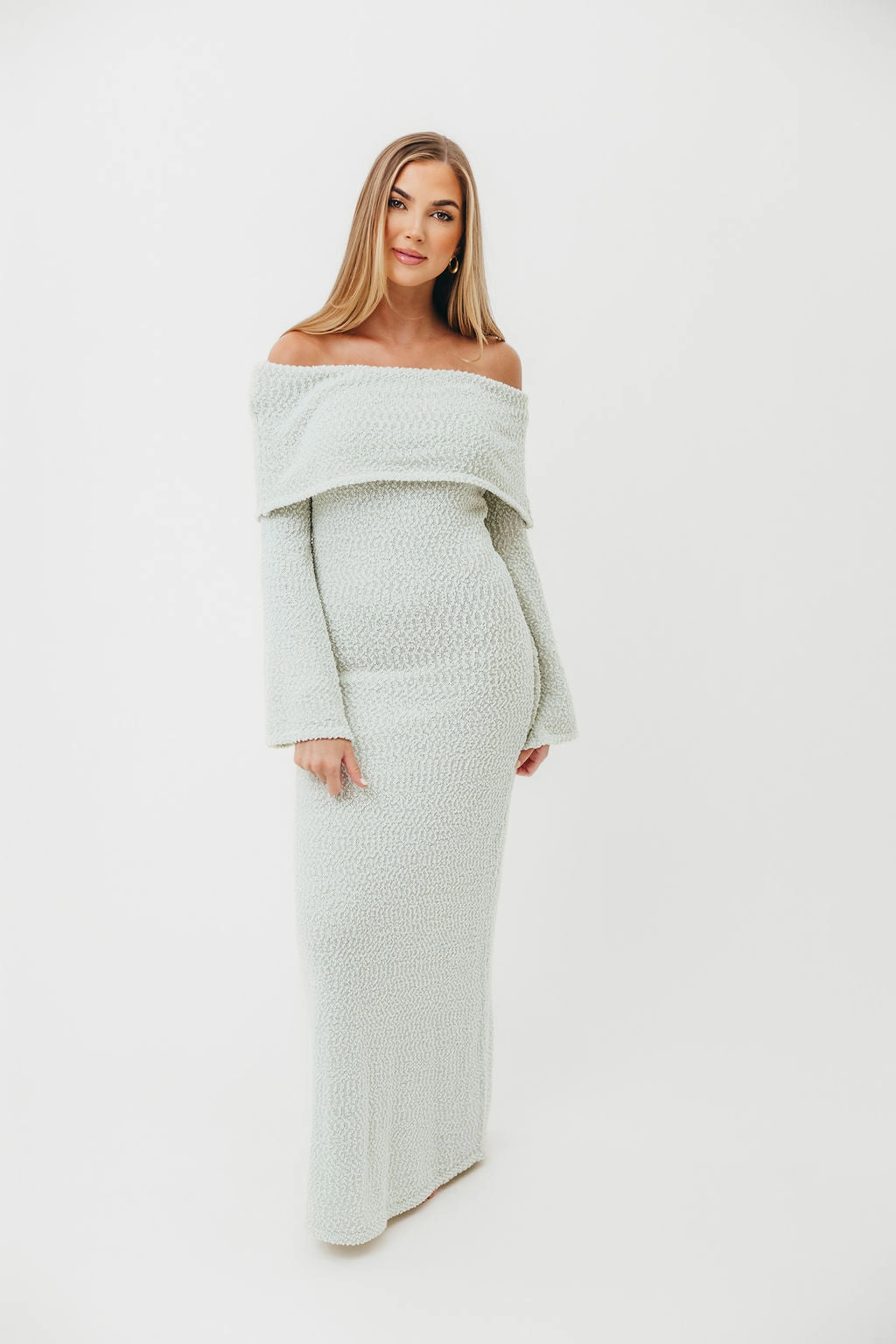 Nora Knit Maxi Dress in Seafoam- Bump Friendly Street Elegance