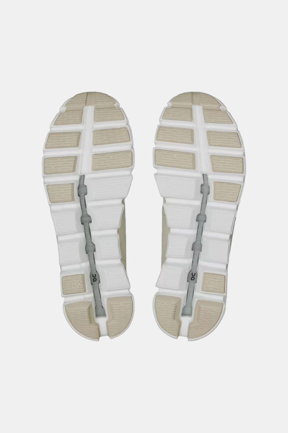 Comfort arch Durable Lacing On Running Mens Cloud 5 Sneakers in Cream Sand