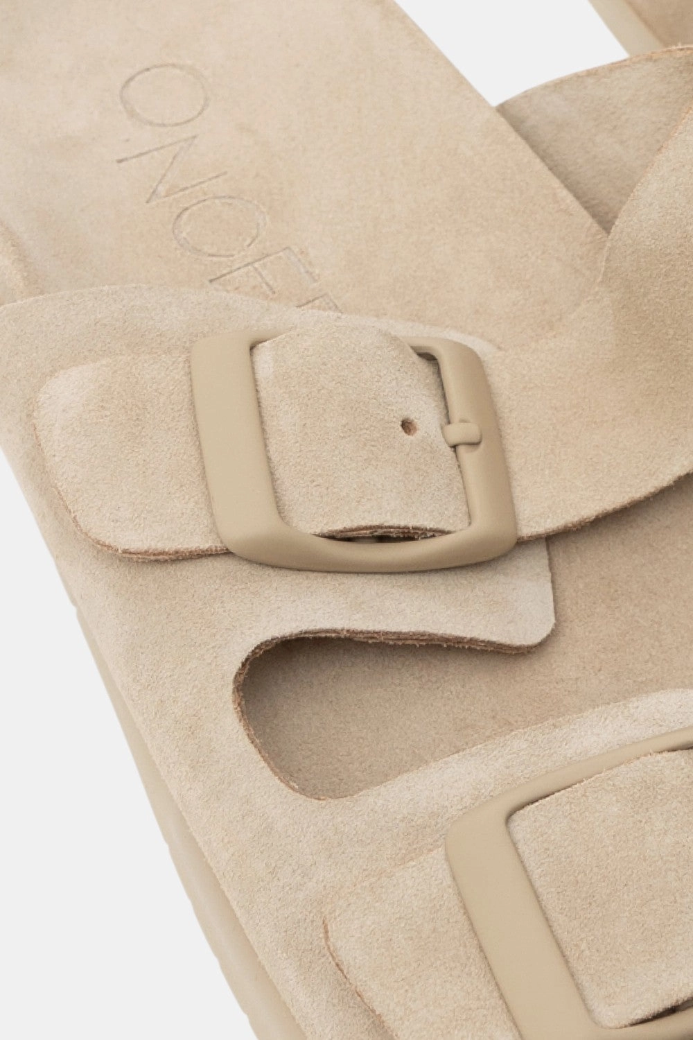 Oncept Savannah in Sand Castle Cozy Travel Fit High Comfort