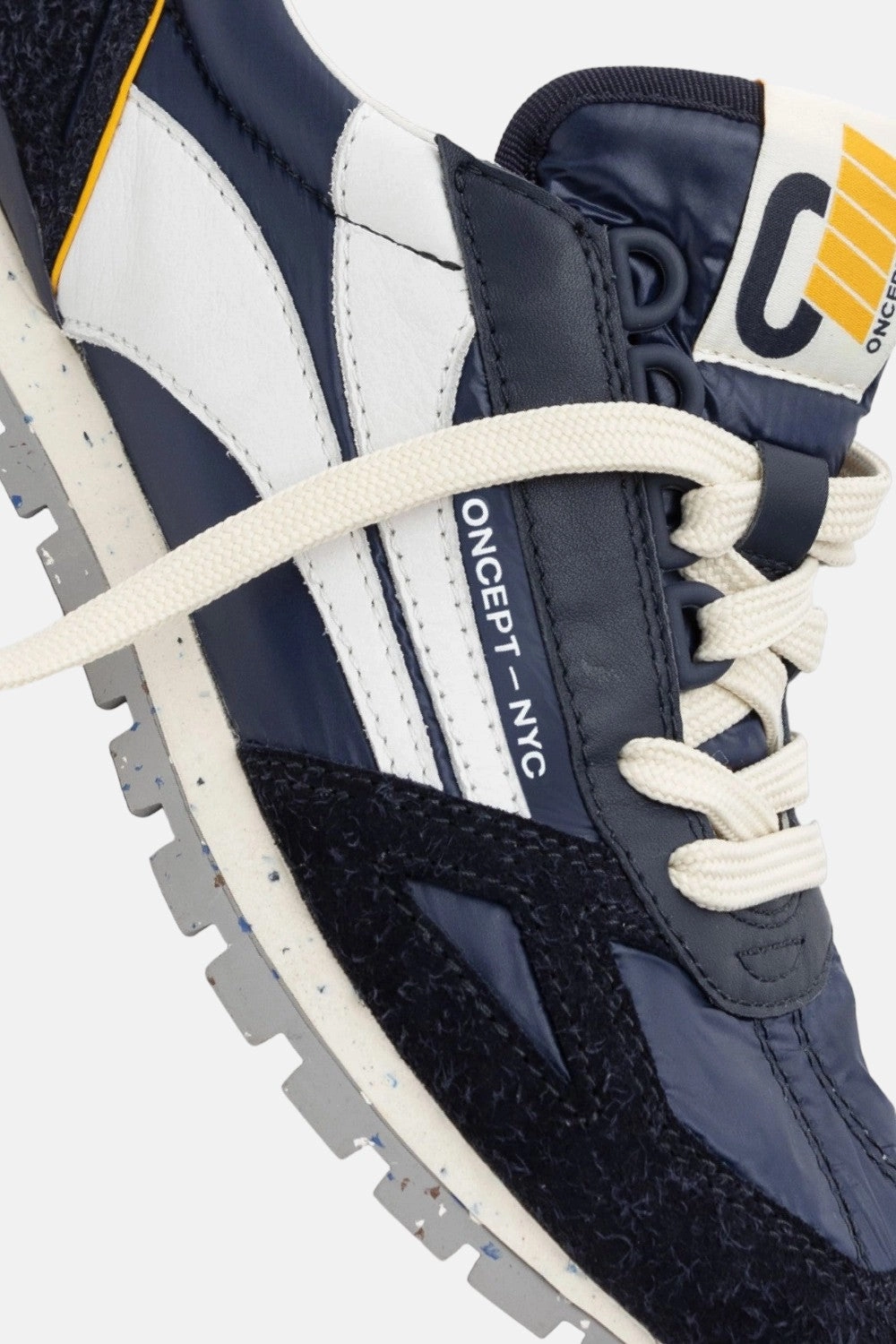 Oncept Toronto Indigo Iconic arch