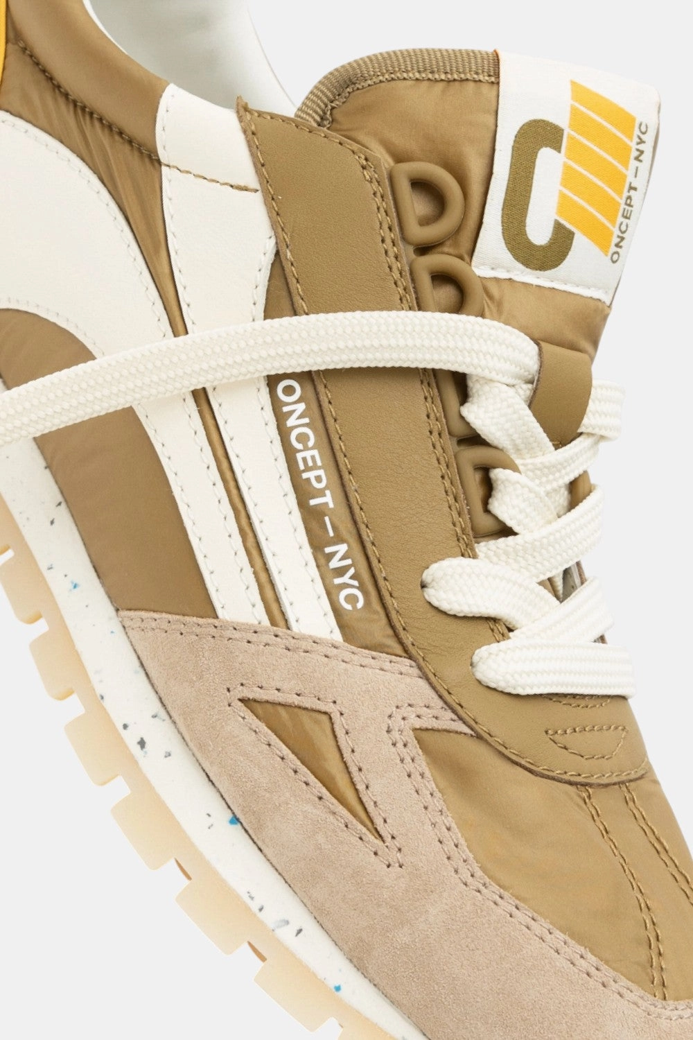 Oncept Toronto Mens in Loden Auxetic Material Construction Responsive Gear