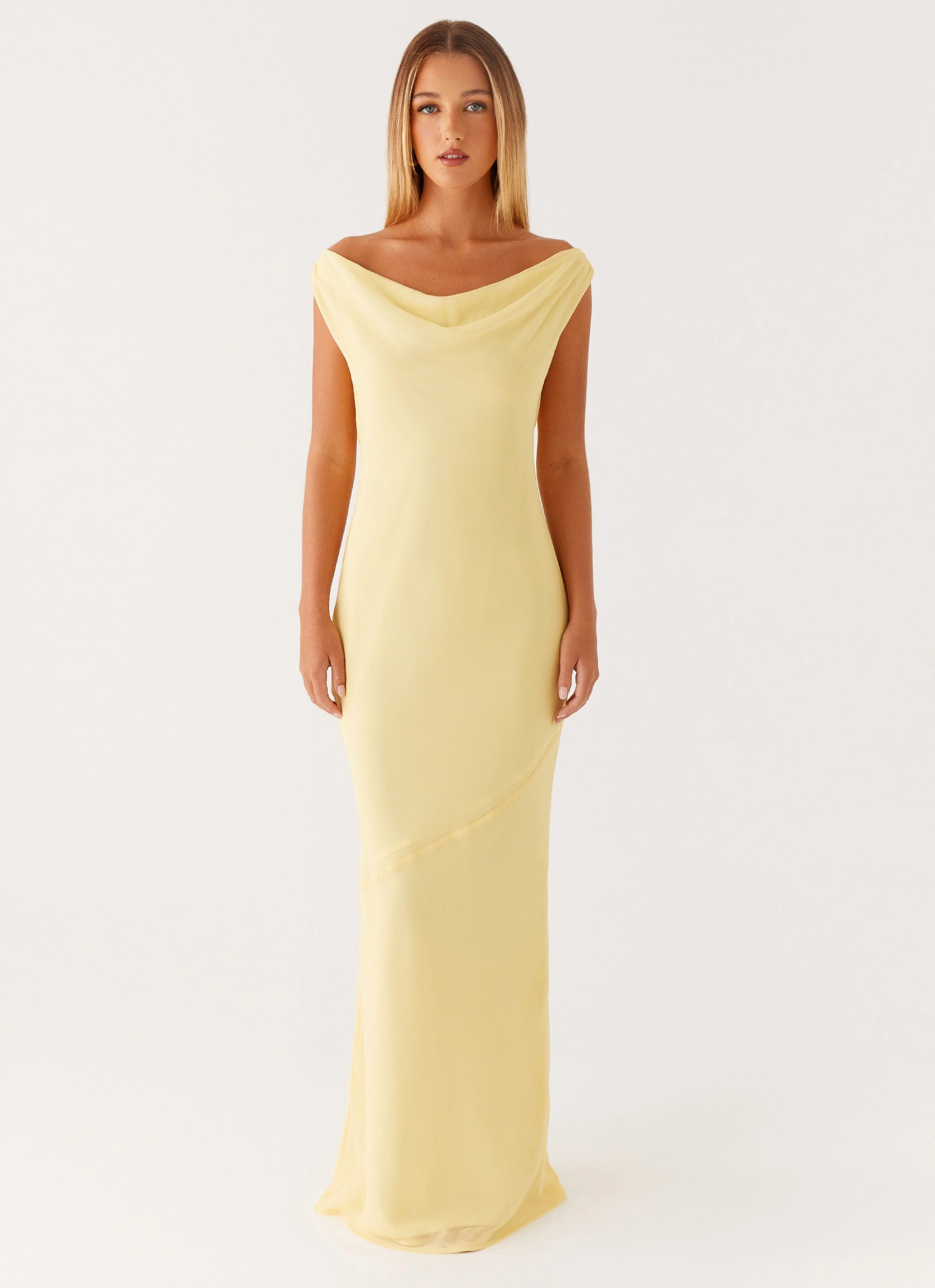Comfortable Silhouette Brittany Chiffon Maxi Dress - Pastel Yellow