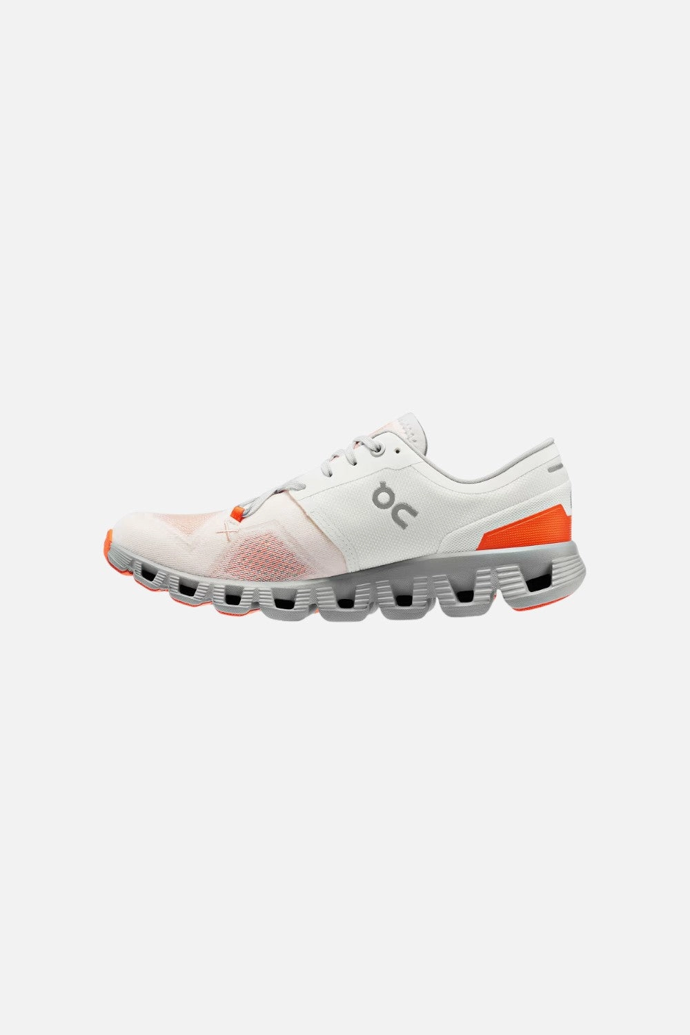 On Running Women's Cloud X 3 in Ivory/Alloy Recycled Rubber Base Sports use