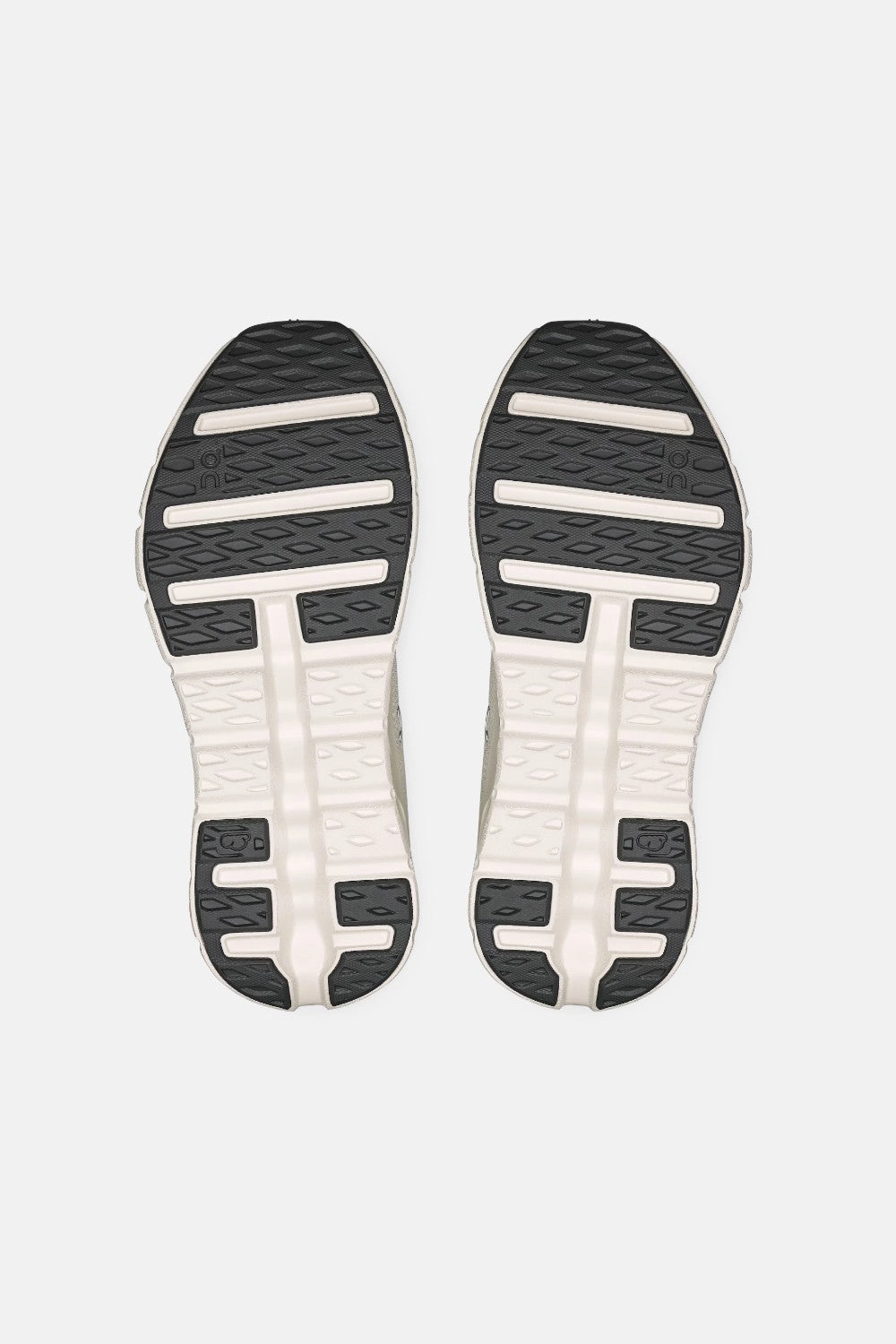 ON Running Women's Cloudtilt in Arctic / Ice Unique Style Glam silhouette