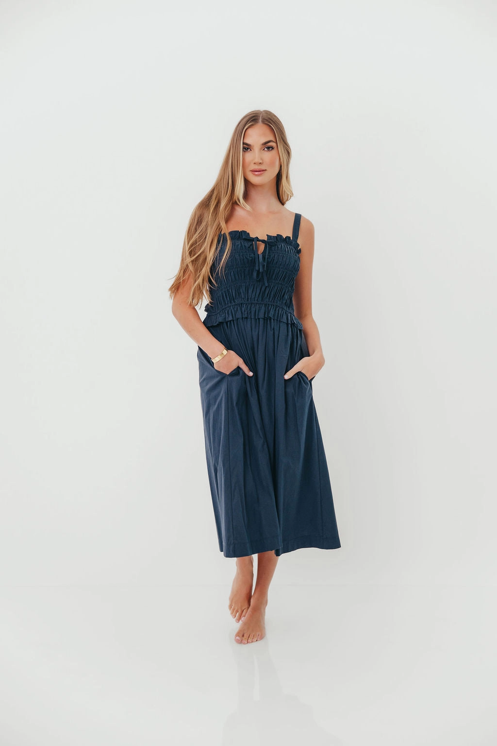 Dark Tones Winter Classic Juniper Midi Dress in Ink