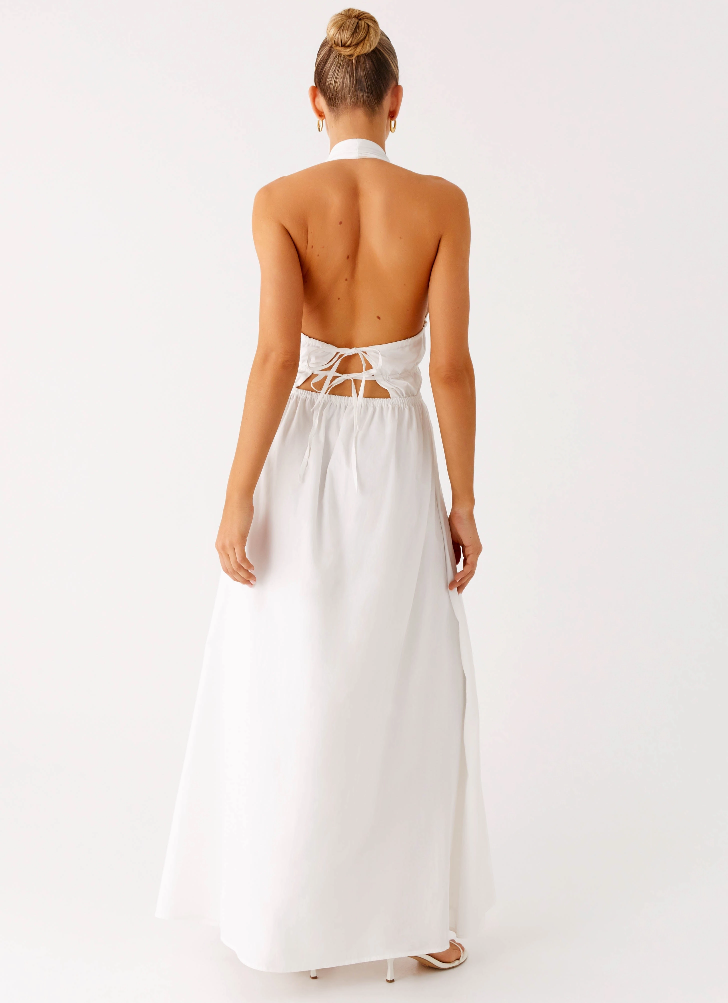 Figaro Halter Maxi Dress - White Movement Feel Lunch Date