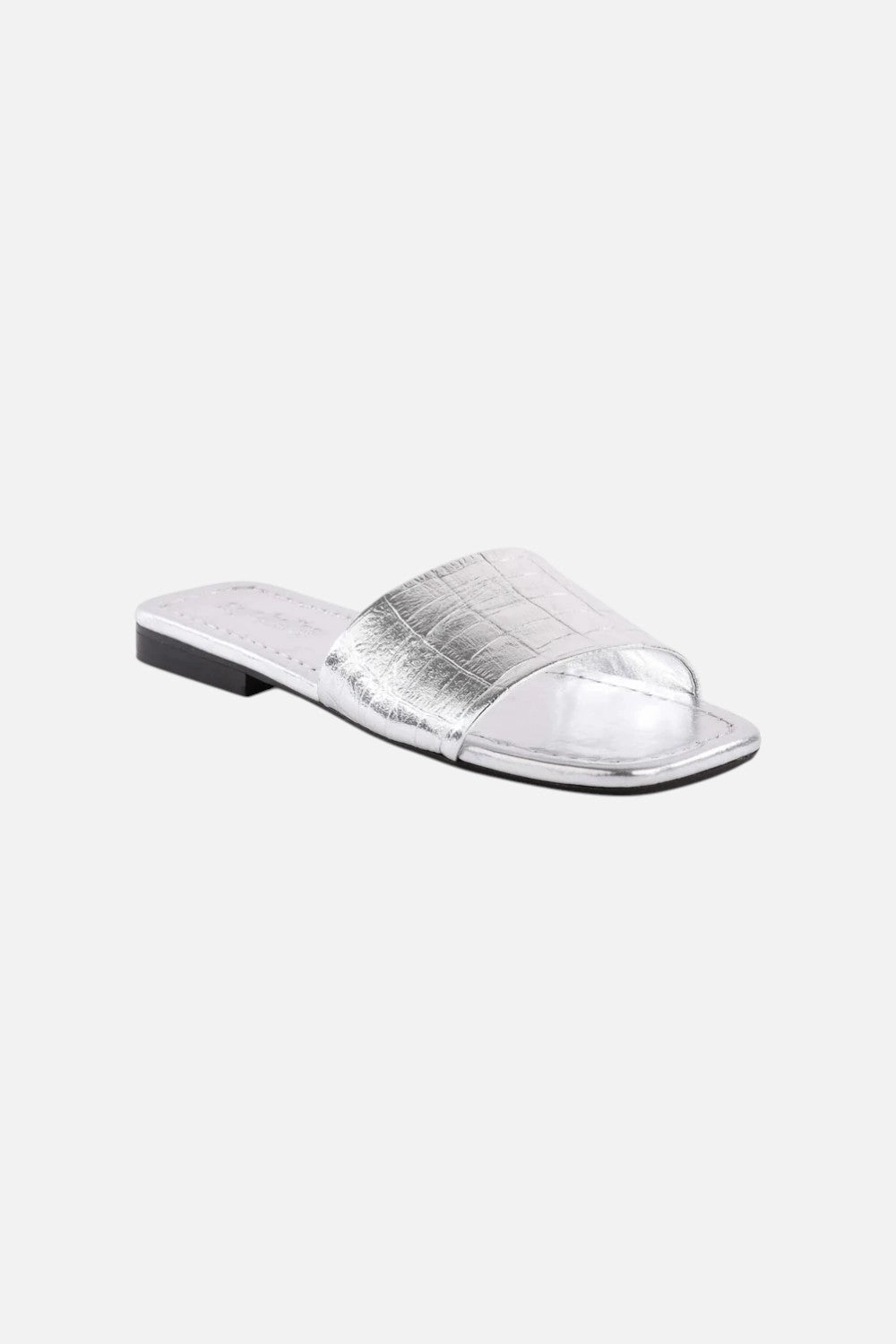 Quick Slip-On Design Lightweight Construction Seychelles Paris Slide in Silver