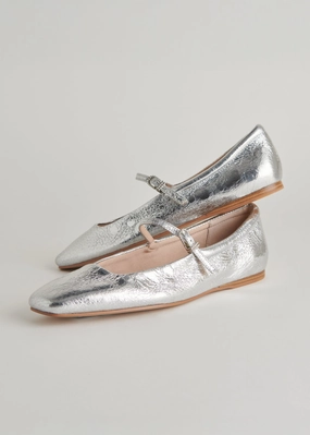 Reyes Flats soft elegance