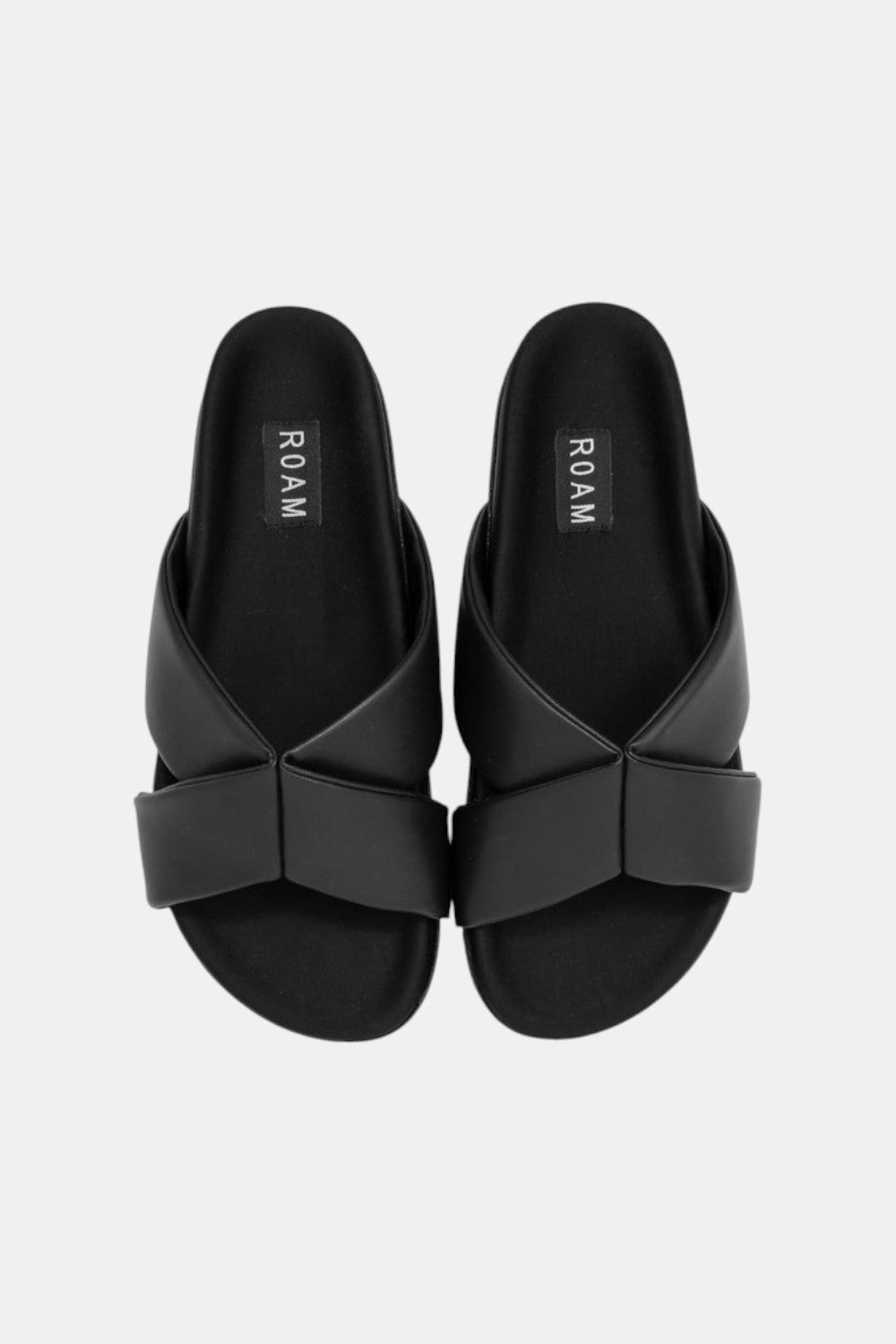 Synthetic Upper Quick Fit Shoes Roam Wing Sandals in Black Vegan Leather
