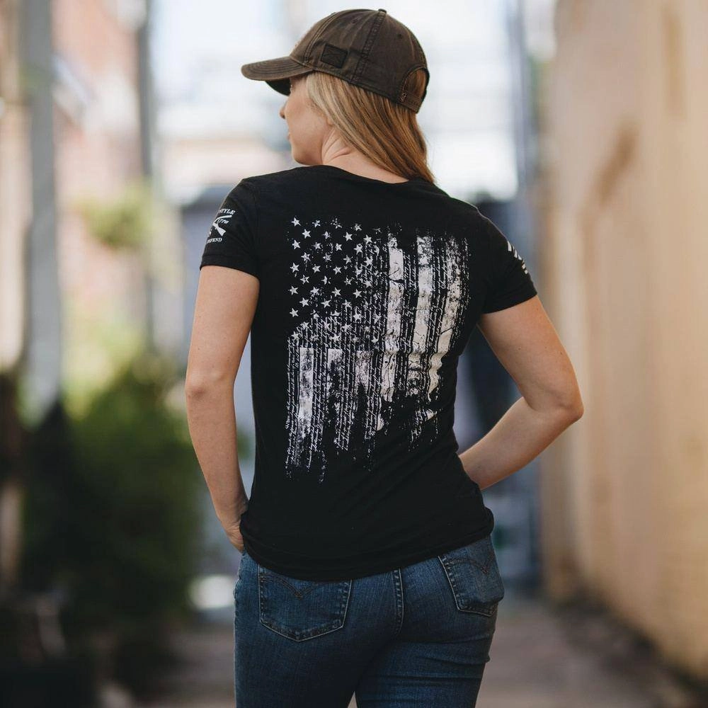 Streetwear attitude Women's 1776 Flag V-Neck - Black