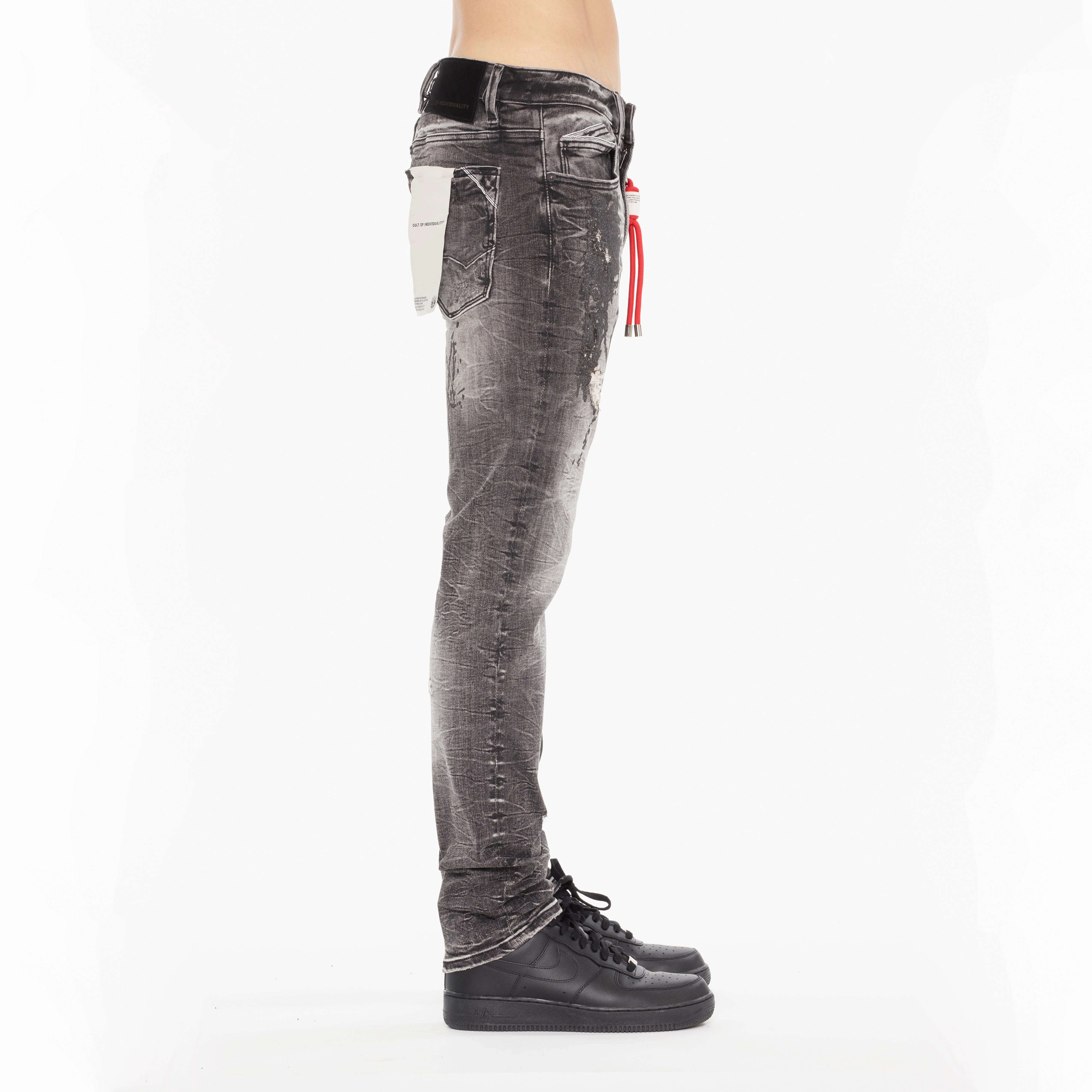 Essential Basics Cult's Rocker Slim 602 Jeans in Caviar