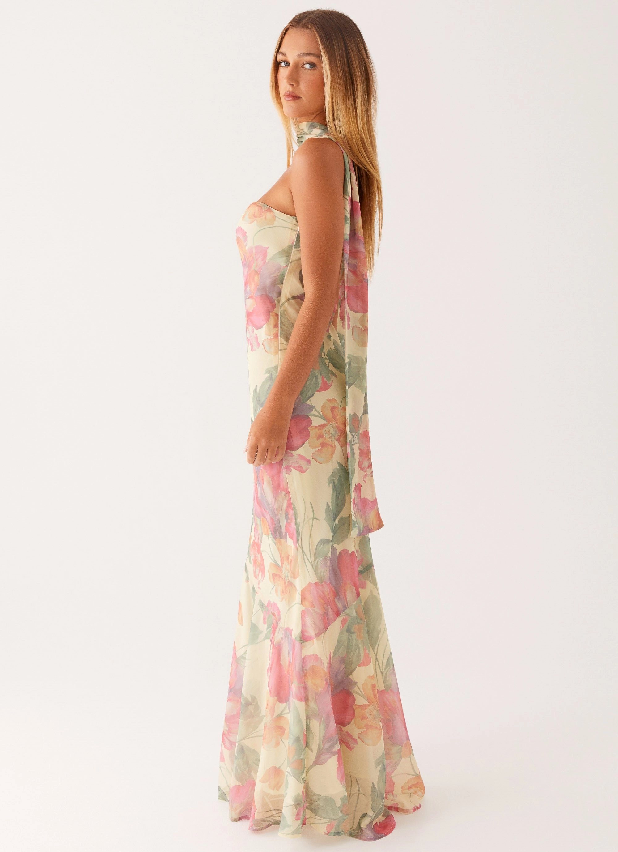 Feminine Fit Subtle Elegance Under The Pagoda Maxi Dress - Yellow Peony
