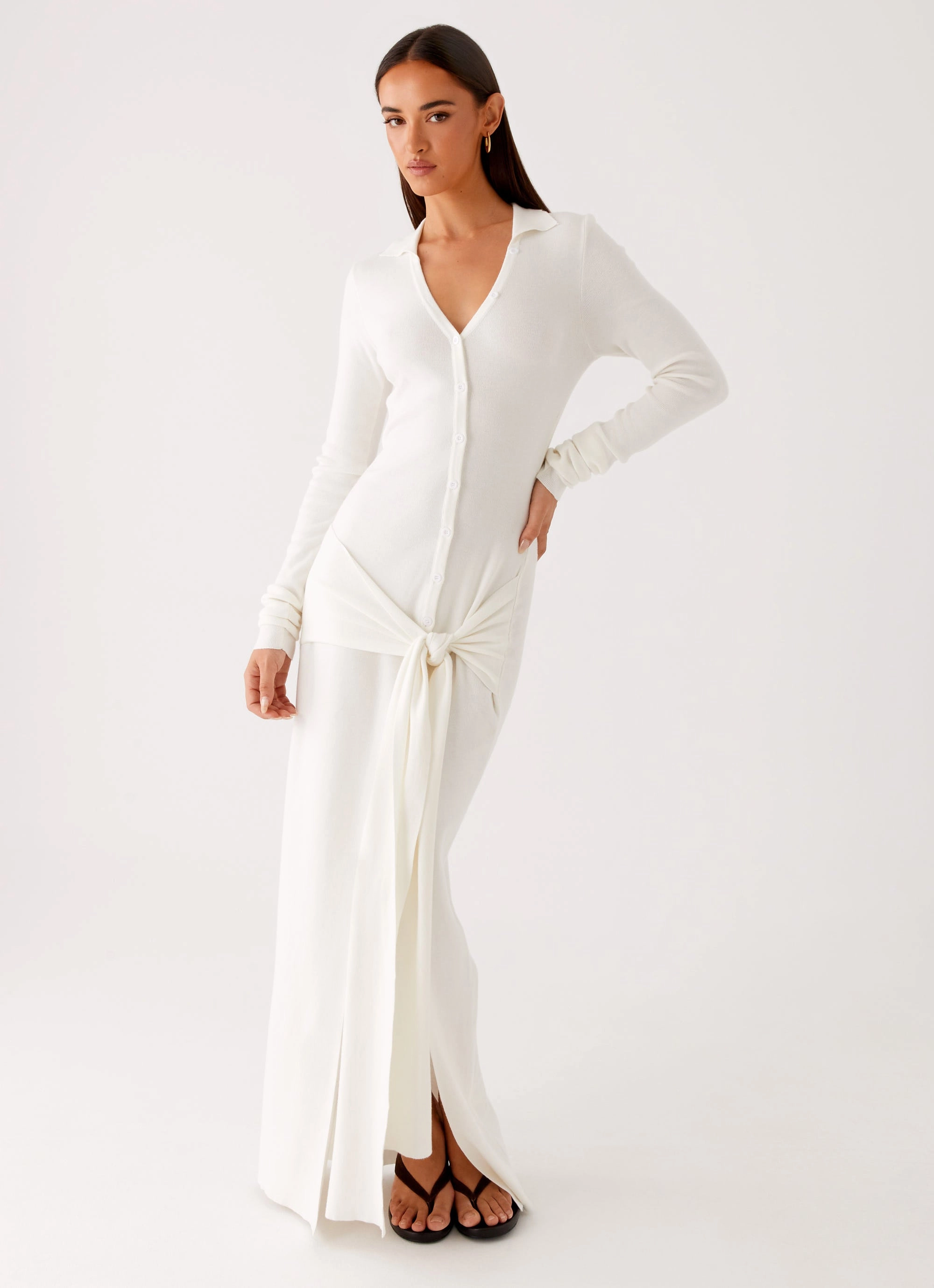 Sabetha Knit Maxi Dress - White Minimal Design Light and Comfortable