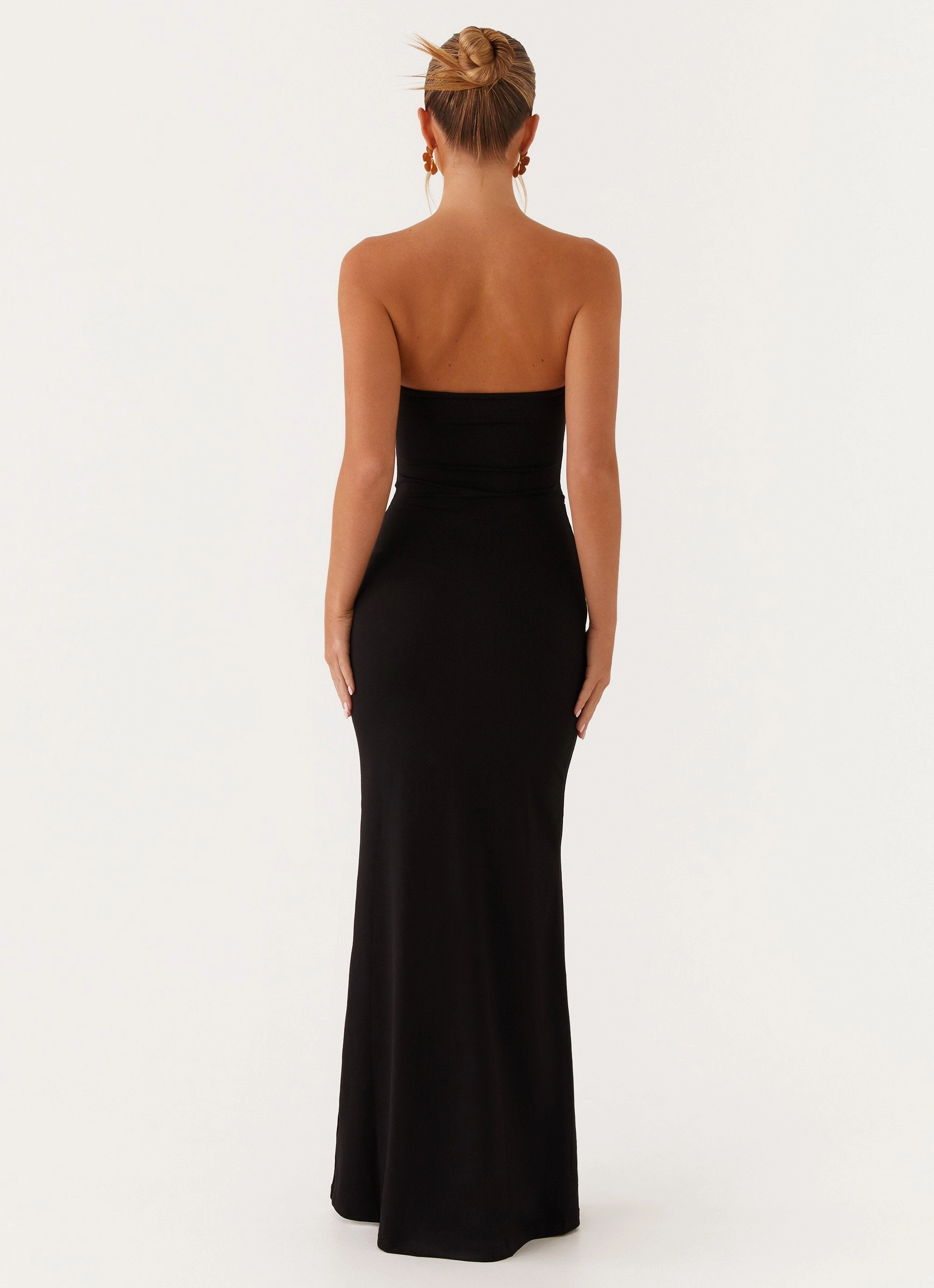 Save Me Maxi Dress - Black Chic Motion
