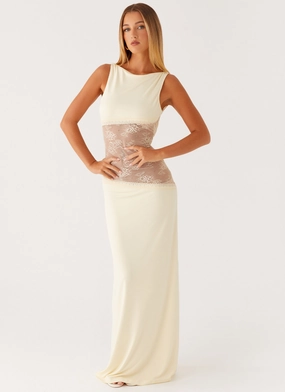 Calm Drape Modest Light Lucinda Maxi Dress - Yellow