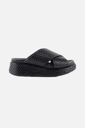 Cozy Foot Ultimate Performance Seychelles Key West Criss Cross Leather Sandal in Black
