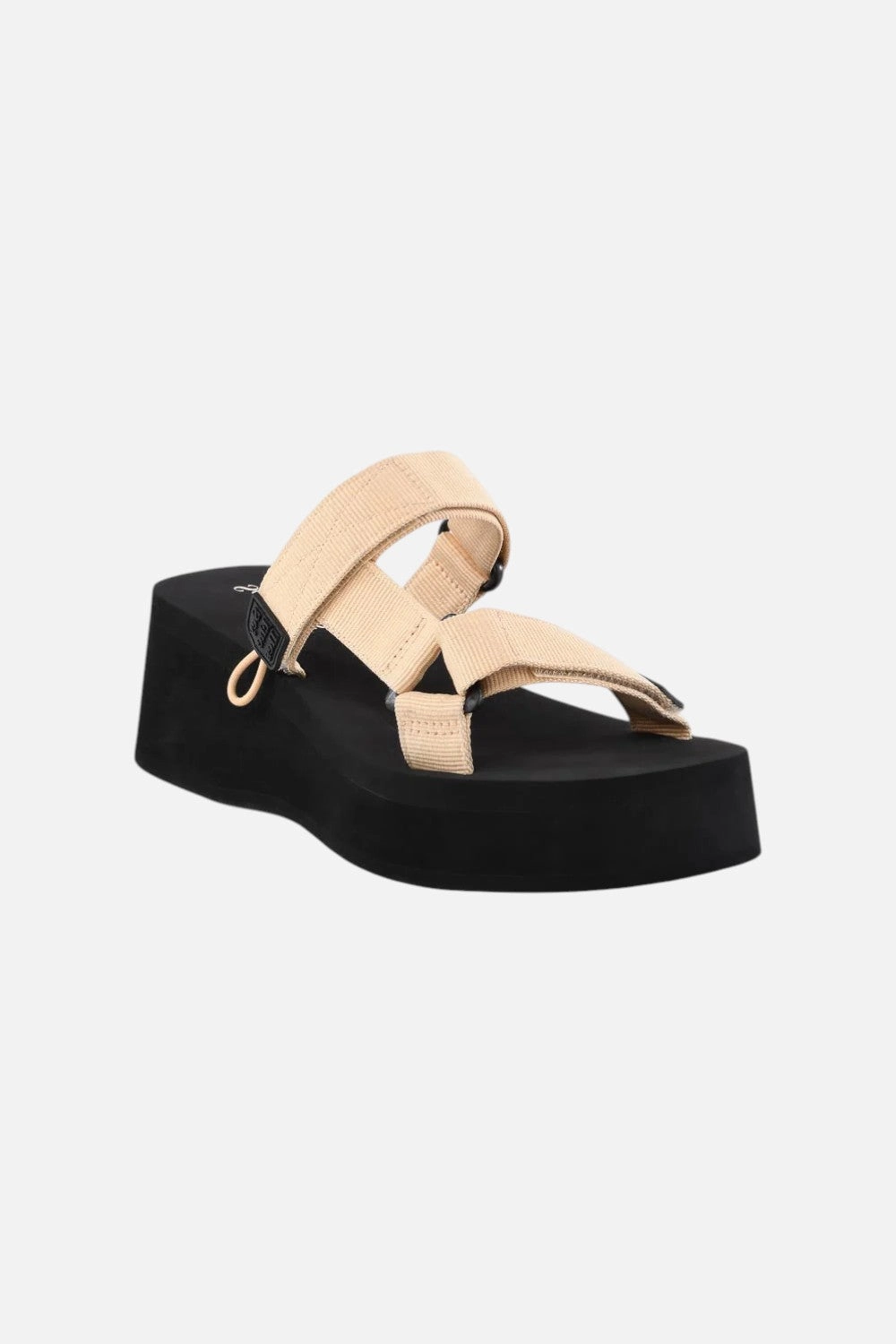 Relaxed Vibe Seychelles Skip To Me Sandal in Beige