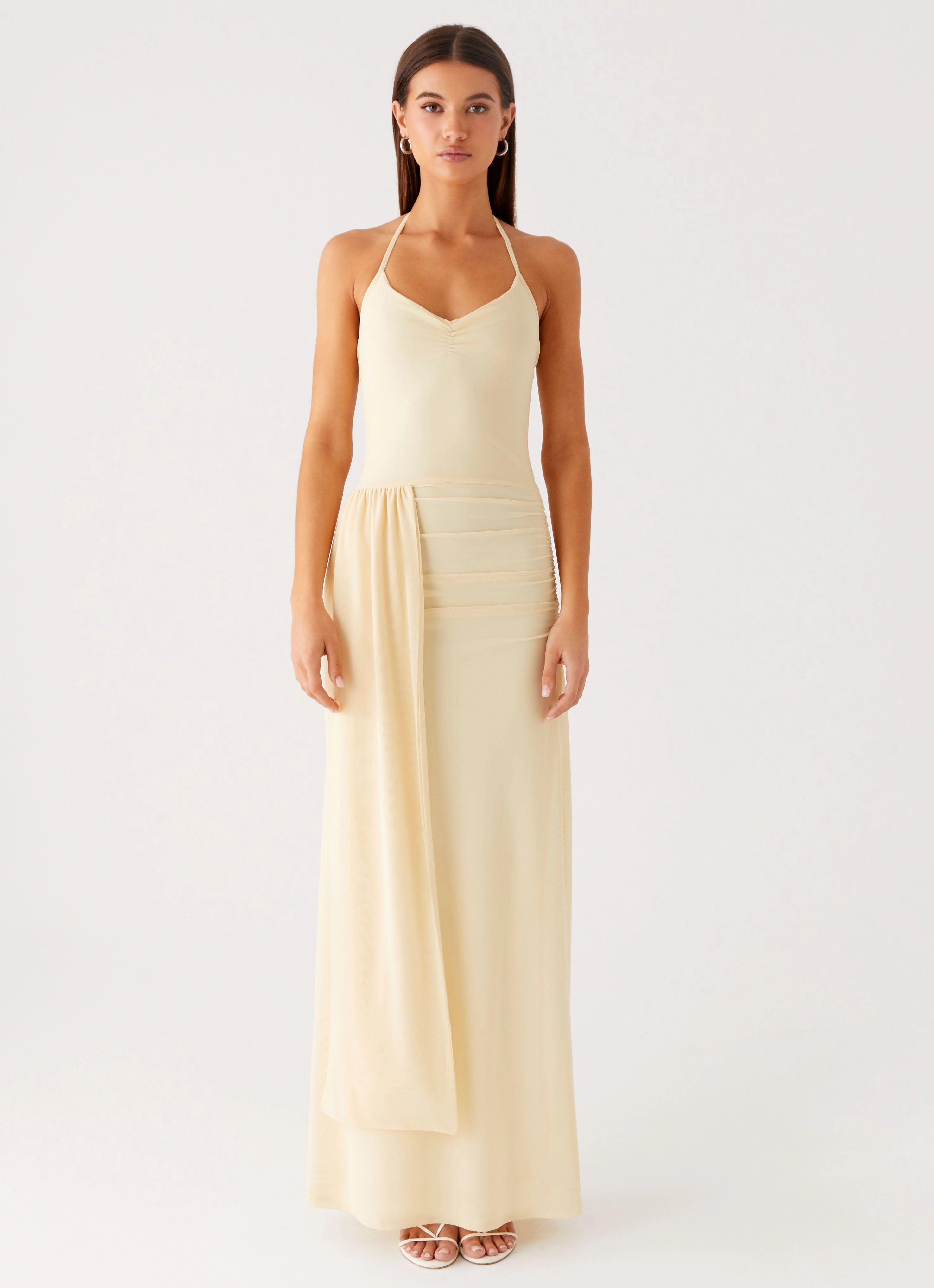 Signal Halter Maxi Dress - Sunny Yellow Fitted Look