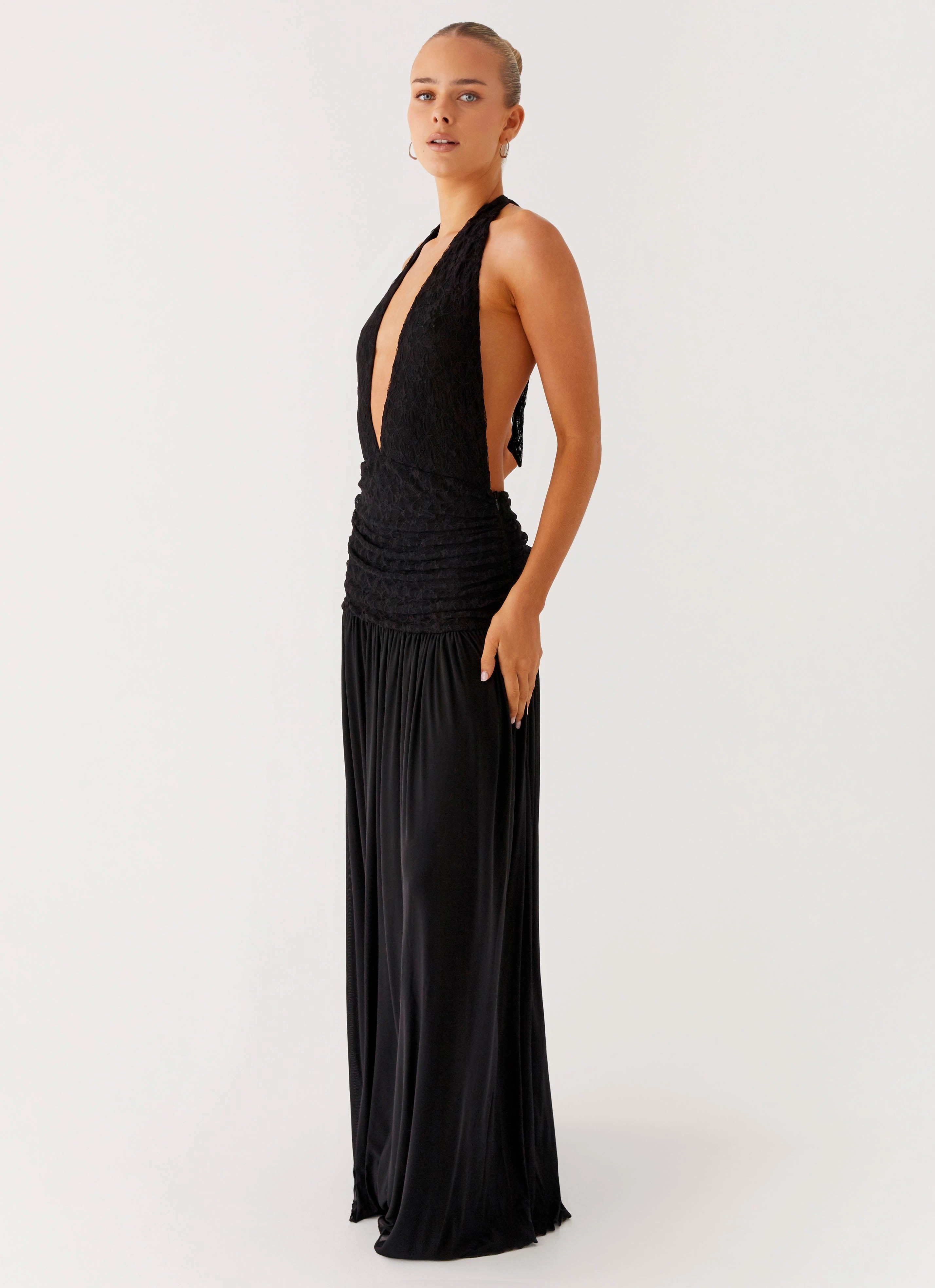 One Piece Look Full Attention Maxi Dress - Black