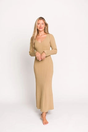 Heart Glow Belt Waist Keaton Knit Maxi Dress with V-Neckline in Beige