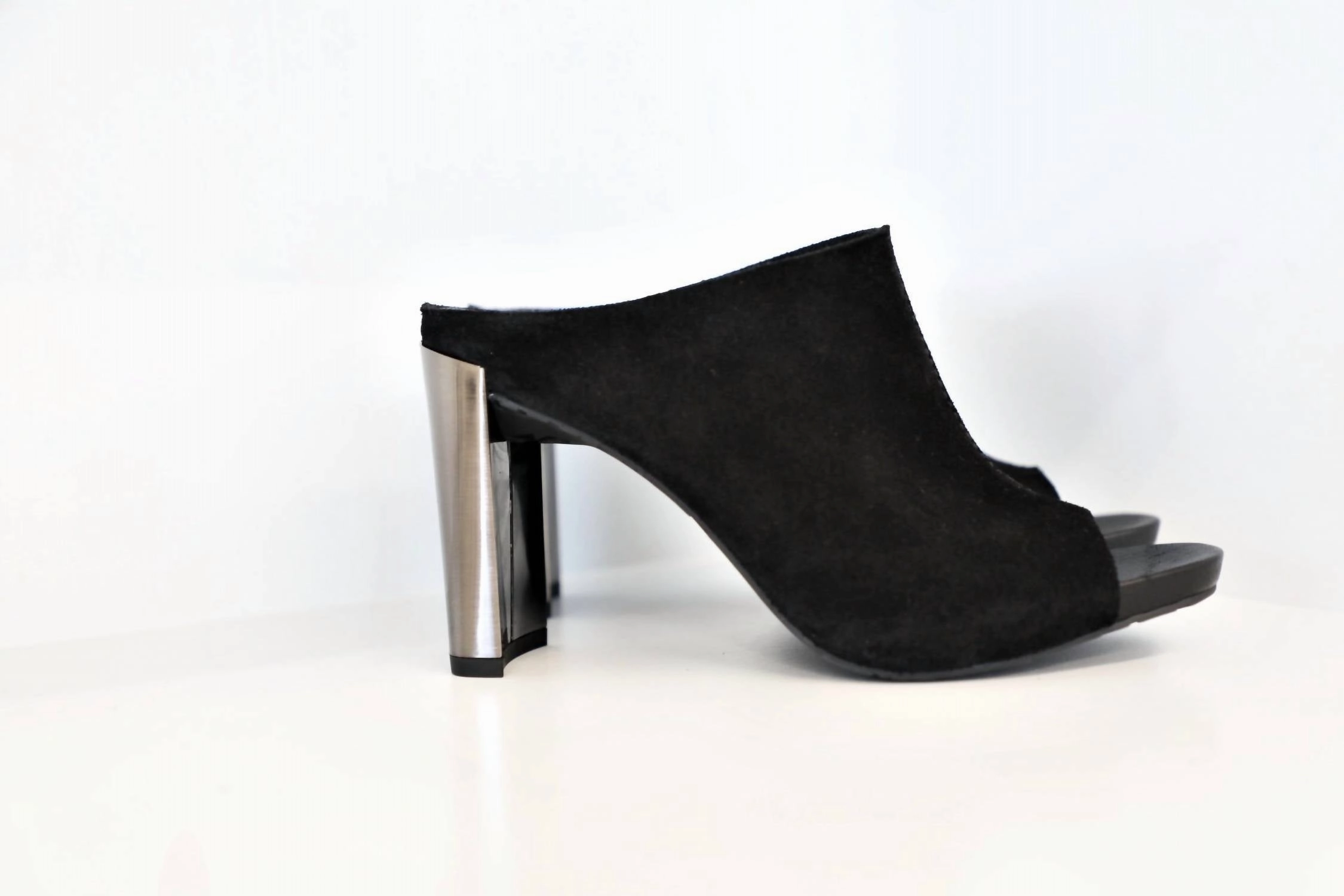 Road Suitable Wedge Heel Nobby Open Toe Mule In Black