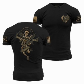 Lightweight Fashion Love Is A Battlefield T-Shirt - Black
