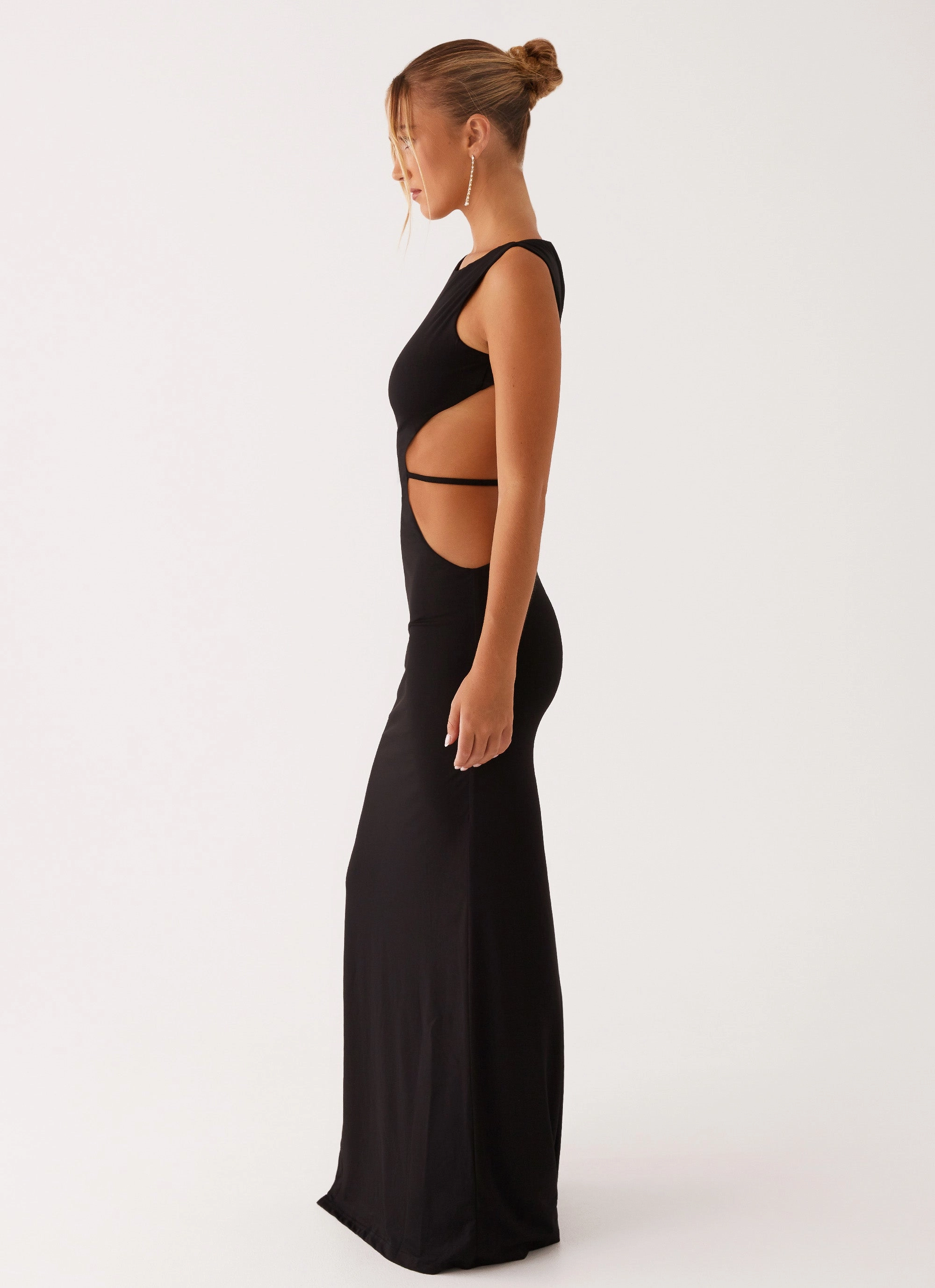 Easy Elegance Sutton Maxi Dress - Black