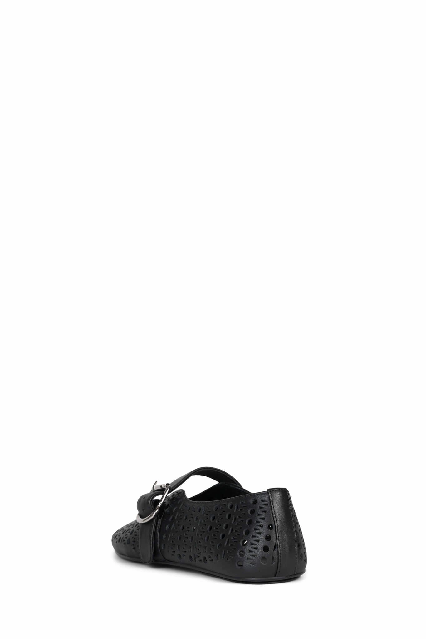 Beach Air Jeffrey Campbell Shelly-LSR Flats in Black
