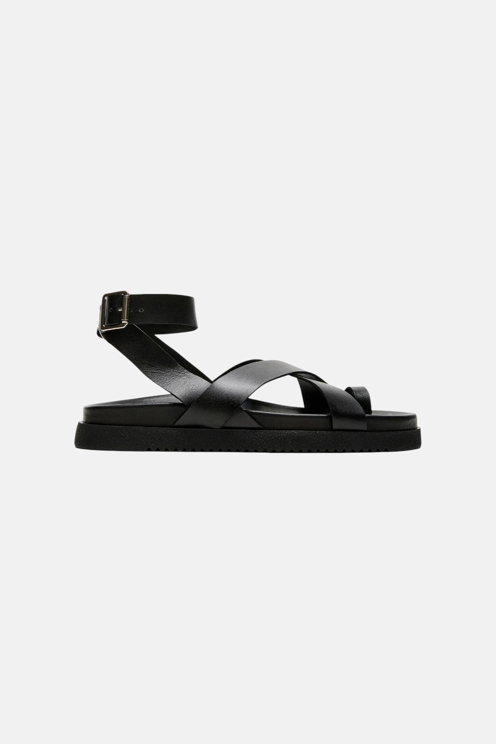 Steve Madden Mira Black Leather Sandal Water Resistant Soft Straps