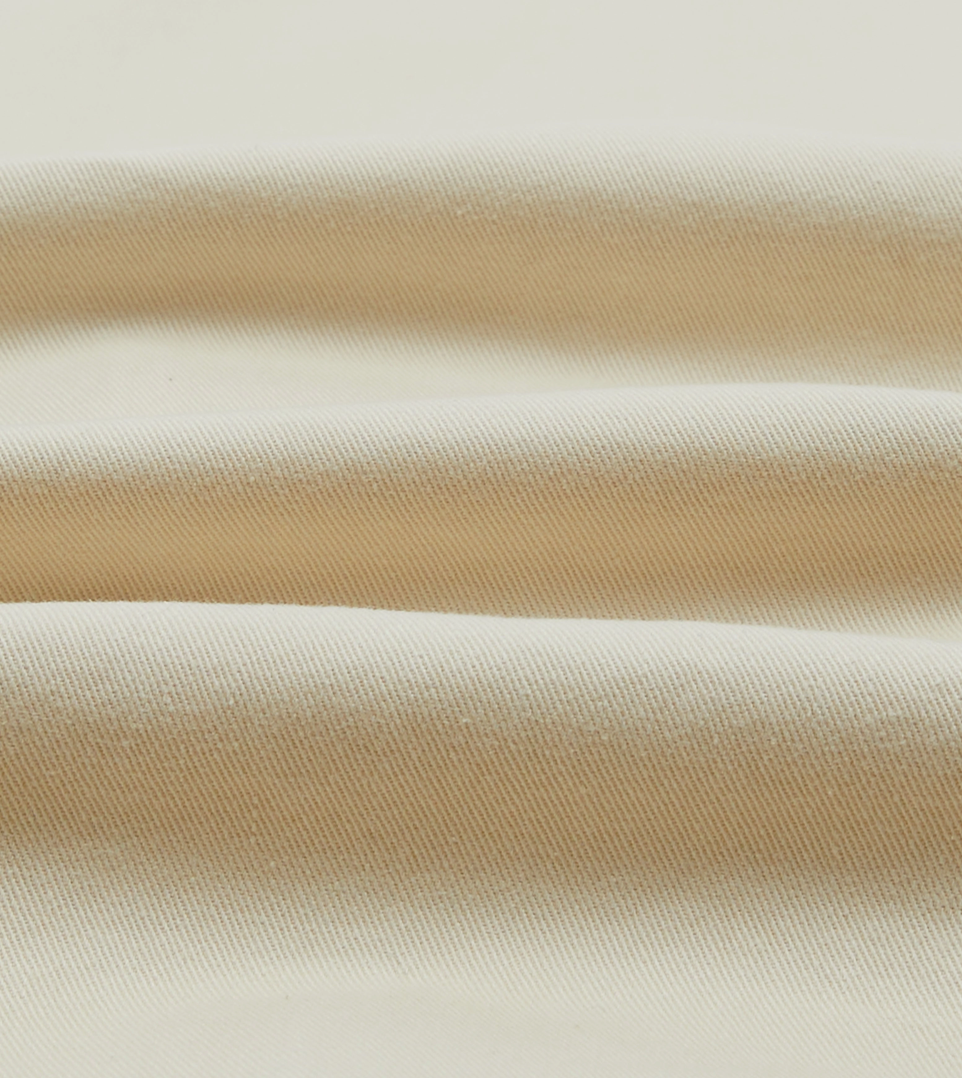 Layering Compatible Ecru Cotton Double-Breasted Chore Coat