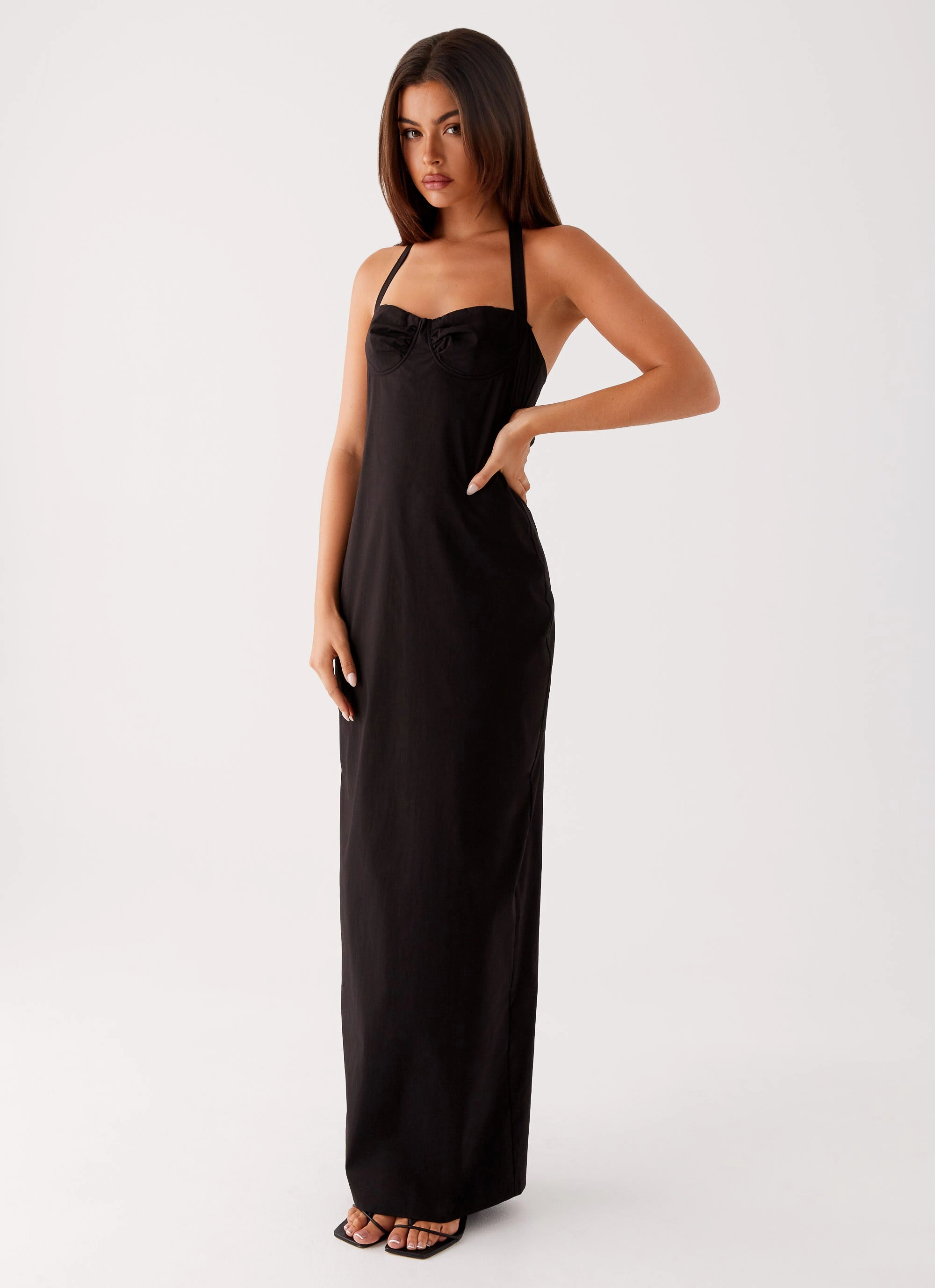 Cheryl Maxi Dress - Black Cozy Silhouette Summer Wardrobe