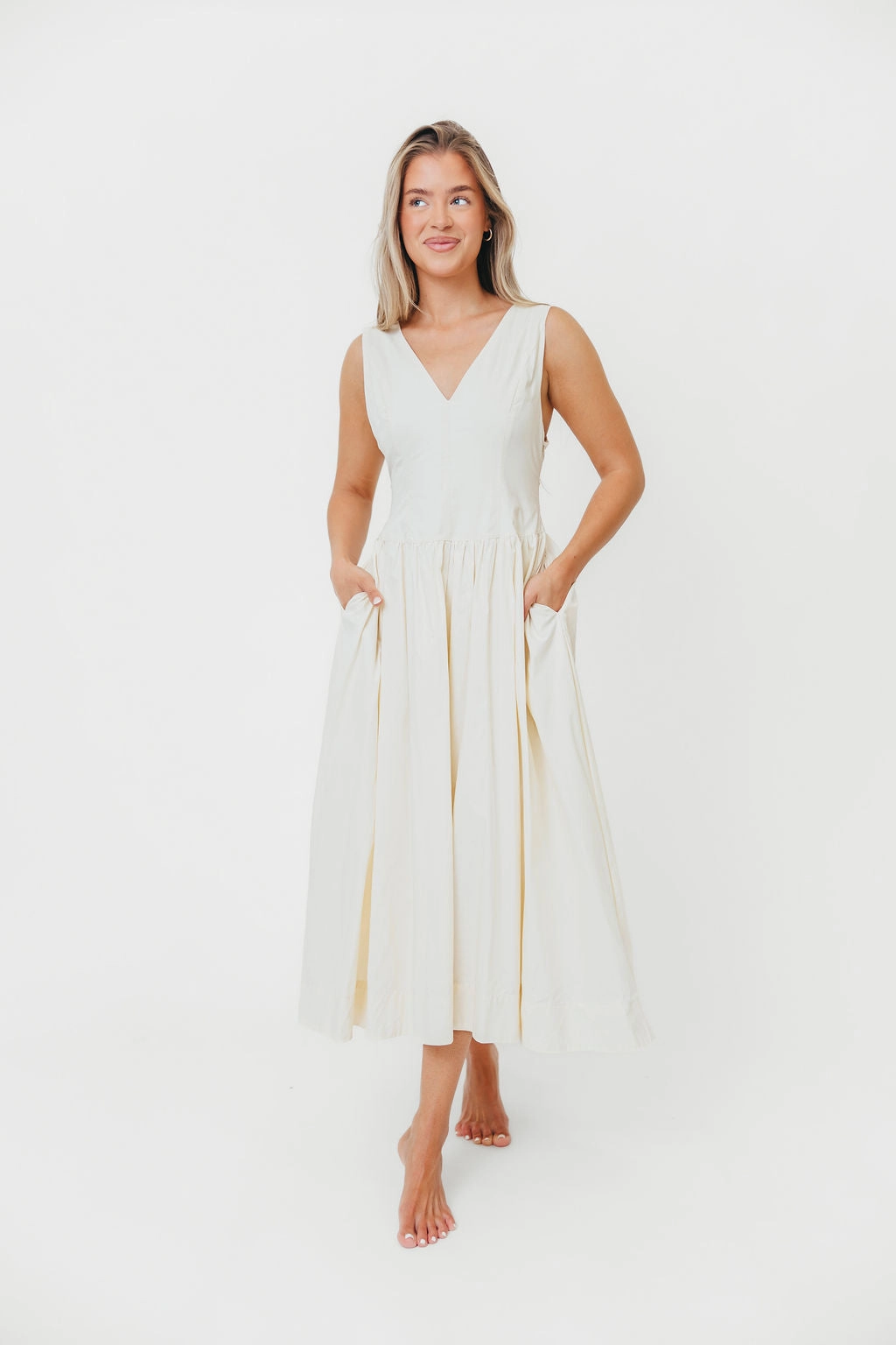 Cece 100% Cotton Bow Detail Woven Maxi Dress in Off-White Weekend Ready
