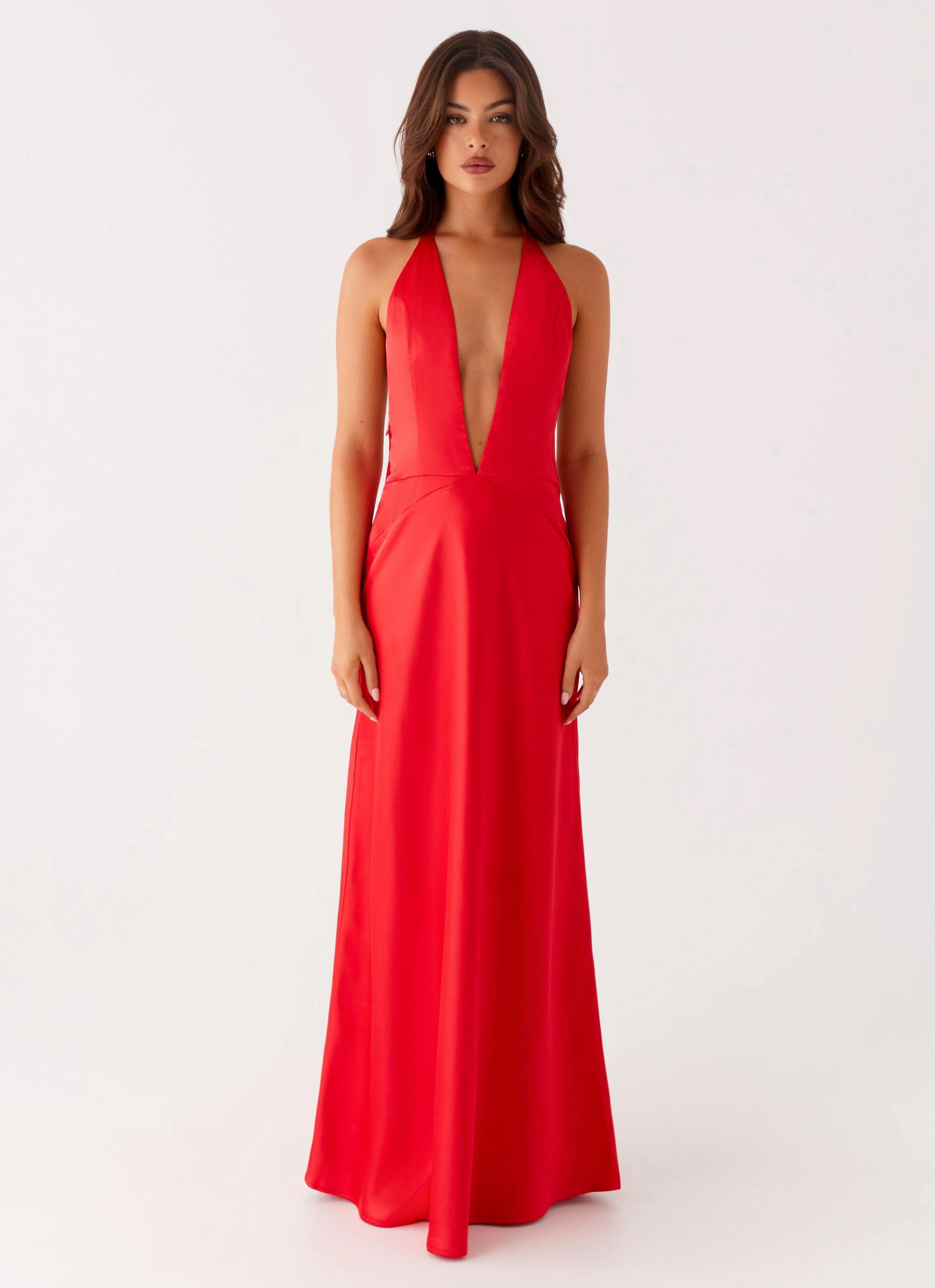 Quiet Mood Idol Maxi Dress - Red
