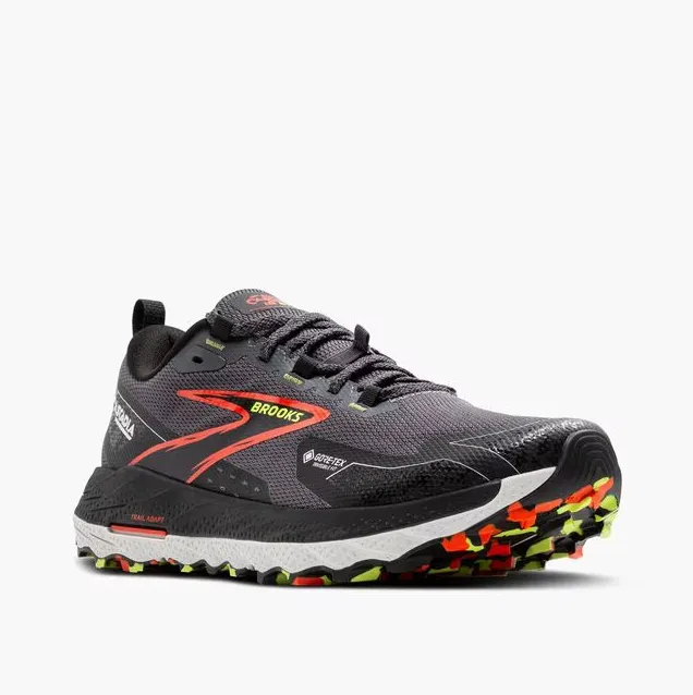 Cascadia 18 GTX Men's Sprint Hyperelastic Polymer