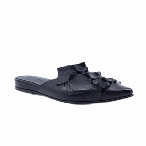 Instant Comfort Step ShockDispersing Women Salice Nero Flats In Black