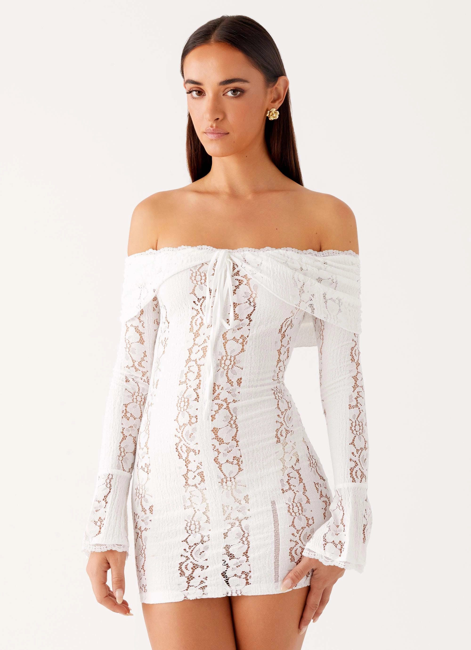 Syvanna Lace Mini Dress - White Fashionable Layer