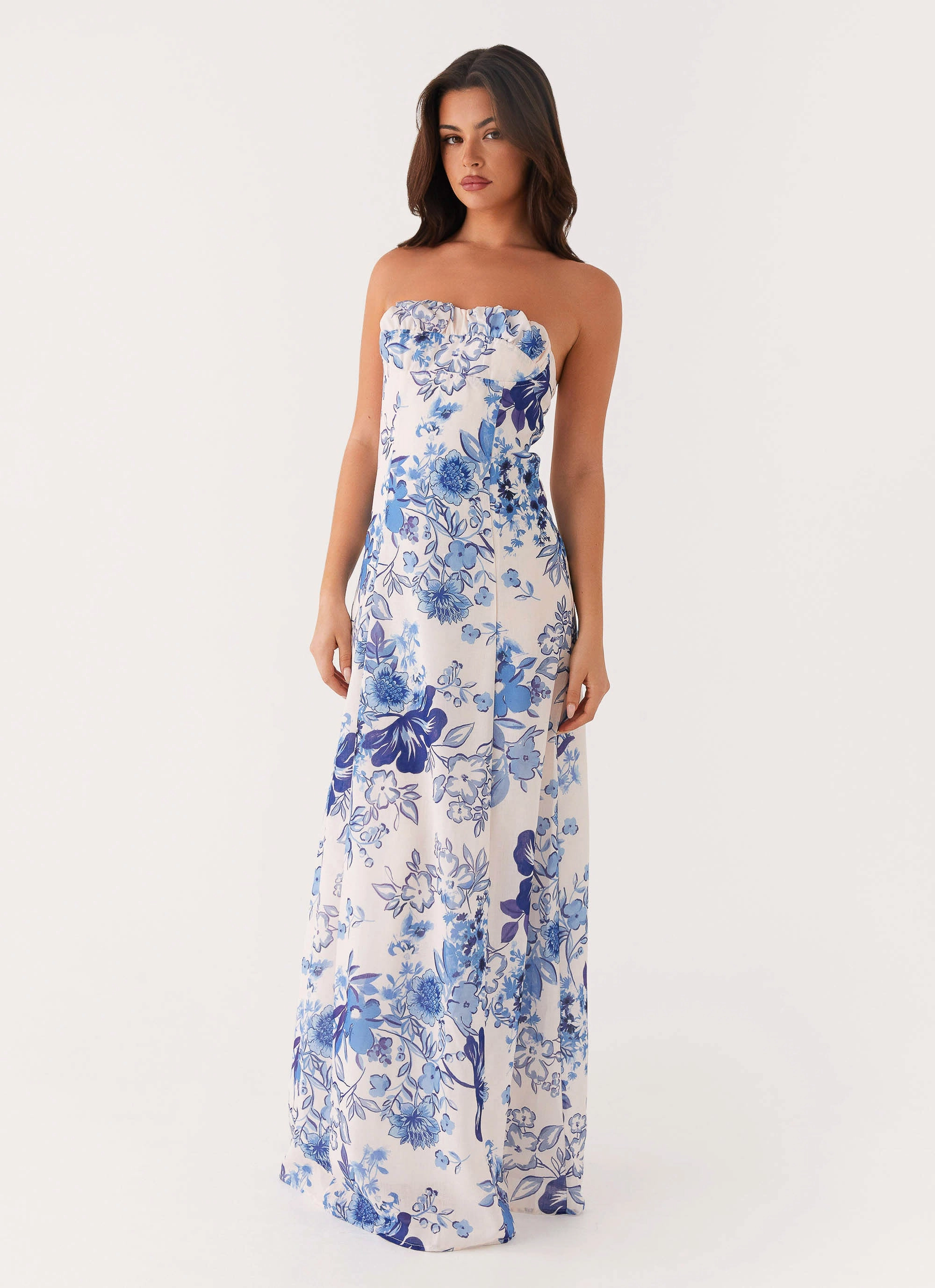 Casual maxi dress and Effortless fit dress. Tayla Linen Maxi Dress - Serene Sky Floral