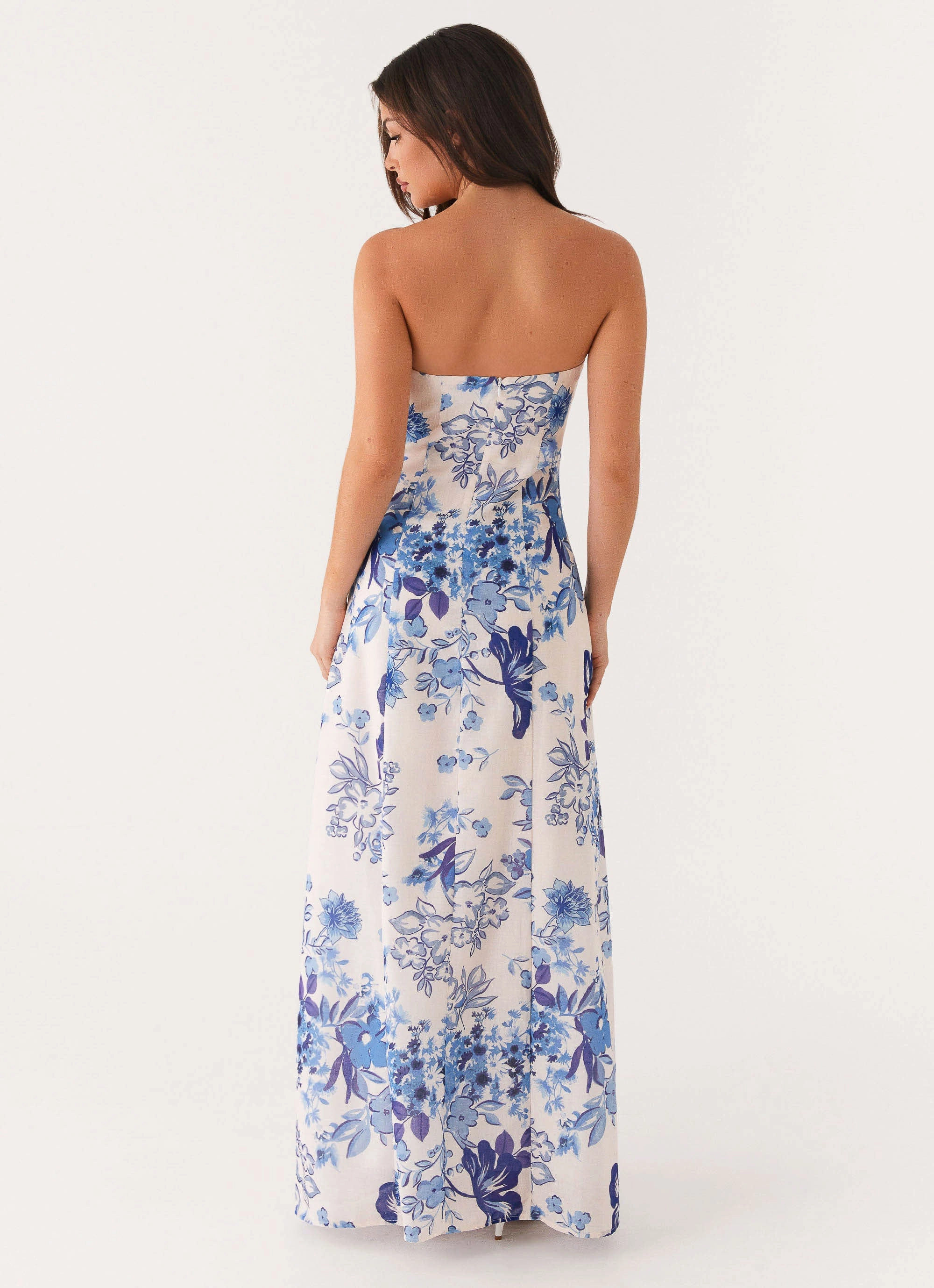 Contemporary Look Soft Material Tayla Linen Maxi Dress - Serene Sky Floral