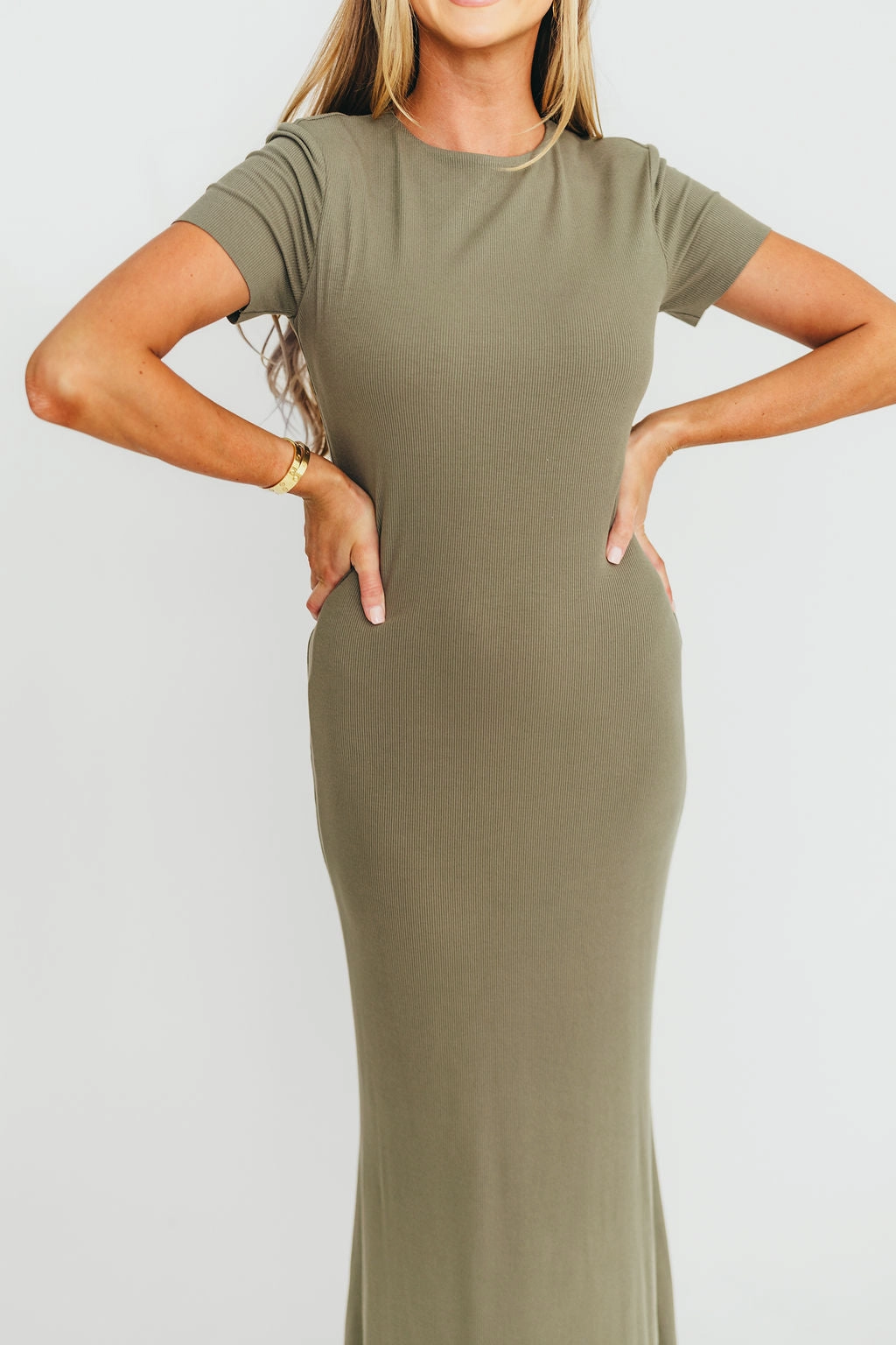 The Charlie Ribbed Maxi Dress in Dusty Olive Green - Bump Friendly Glossy Fabric