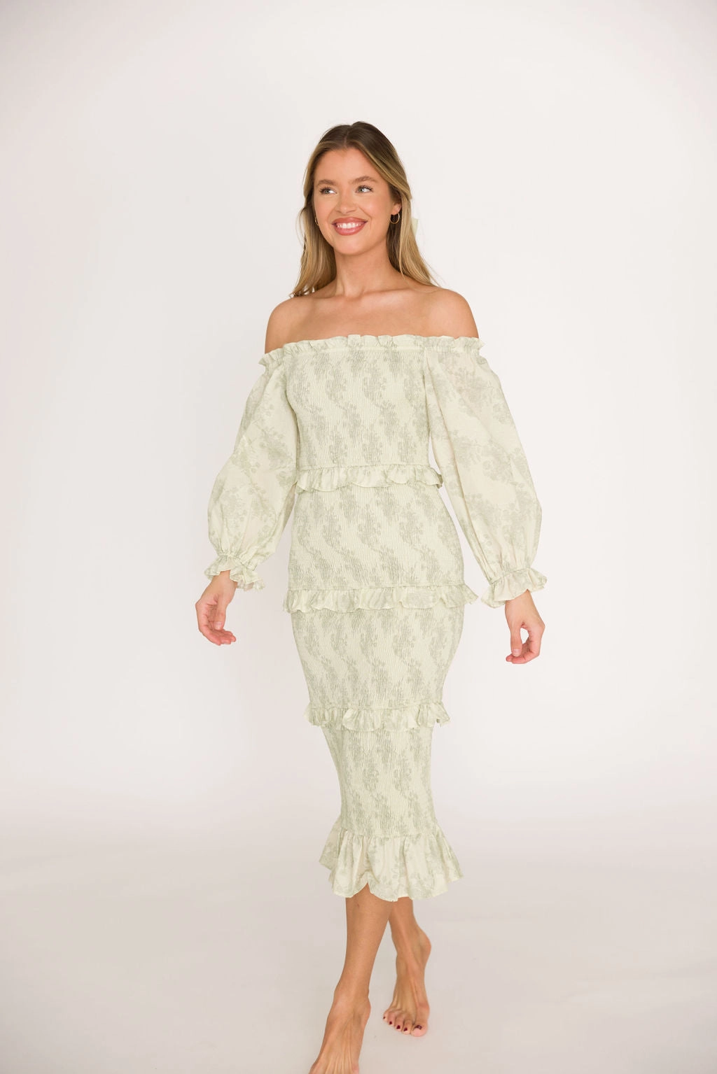 The Chloe Midi Dress in Sage - Bump Friendly *Final-Sale* Comfy Flex