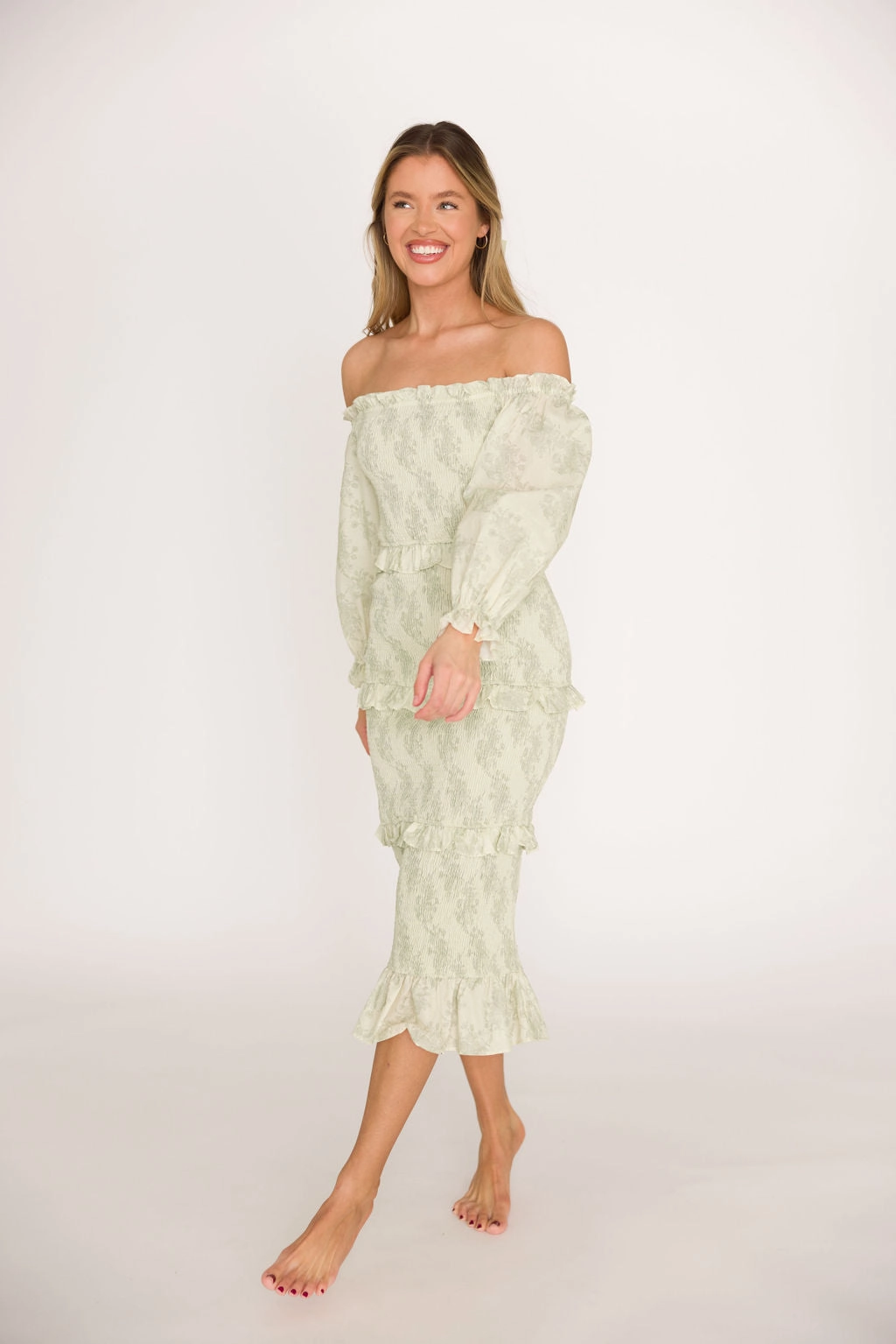 The Chloe Midi Dress in Sage - Bump Friendly *Final-Sale* Vintage Style