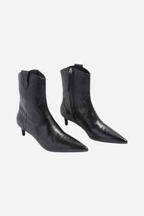 Confident Mood Patent Look Seychelles Dallas Black Bootie