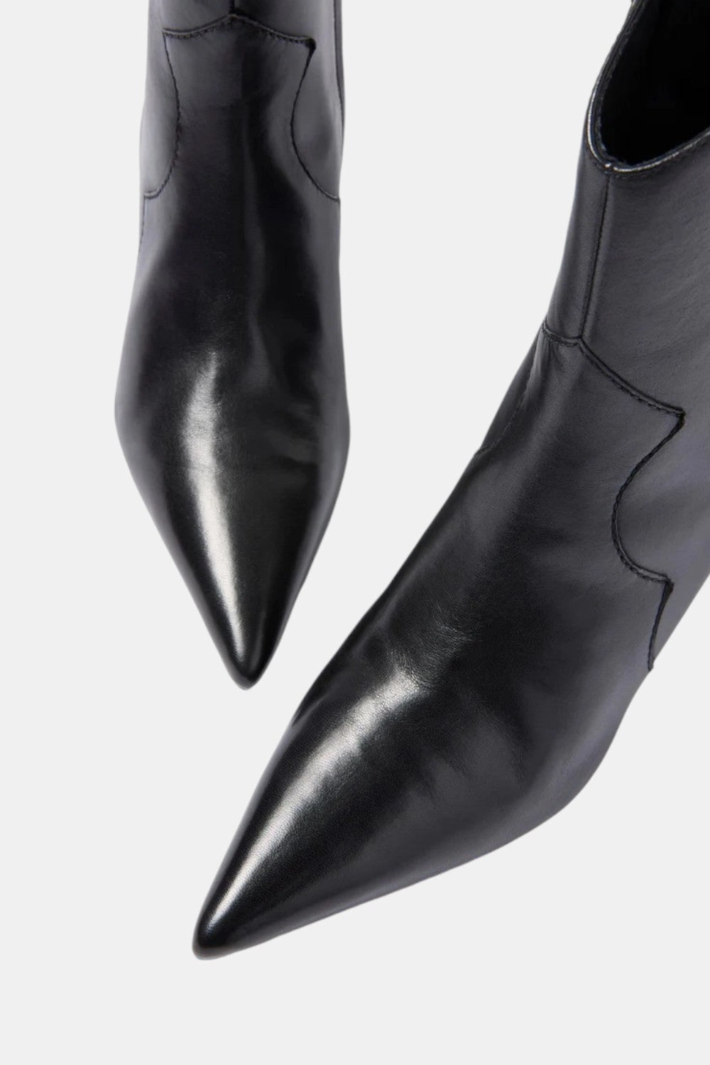 Seychelles Dallas Black Bootie City Cool