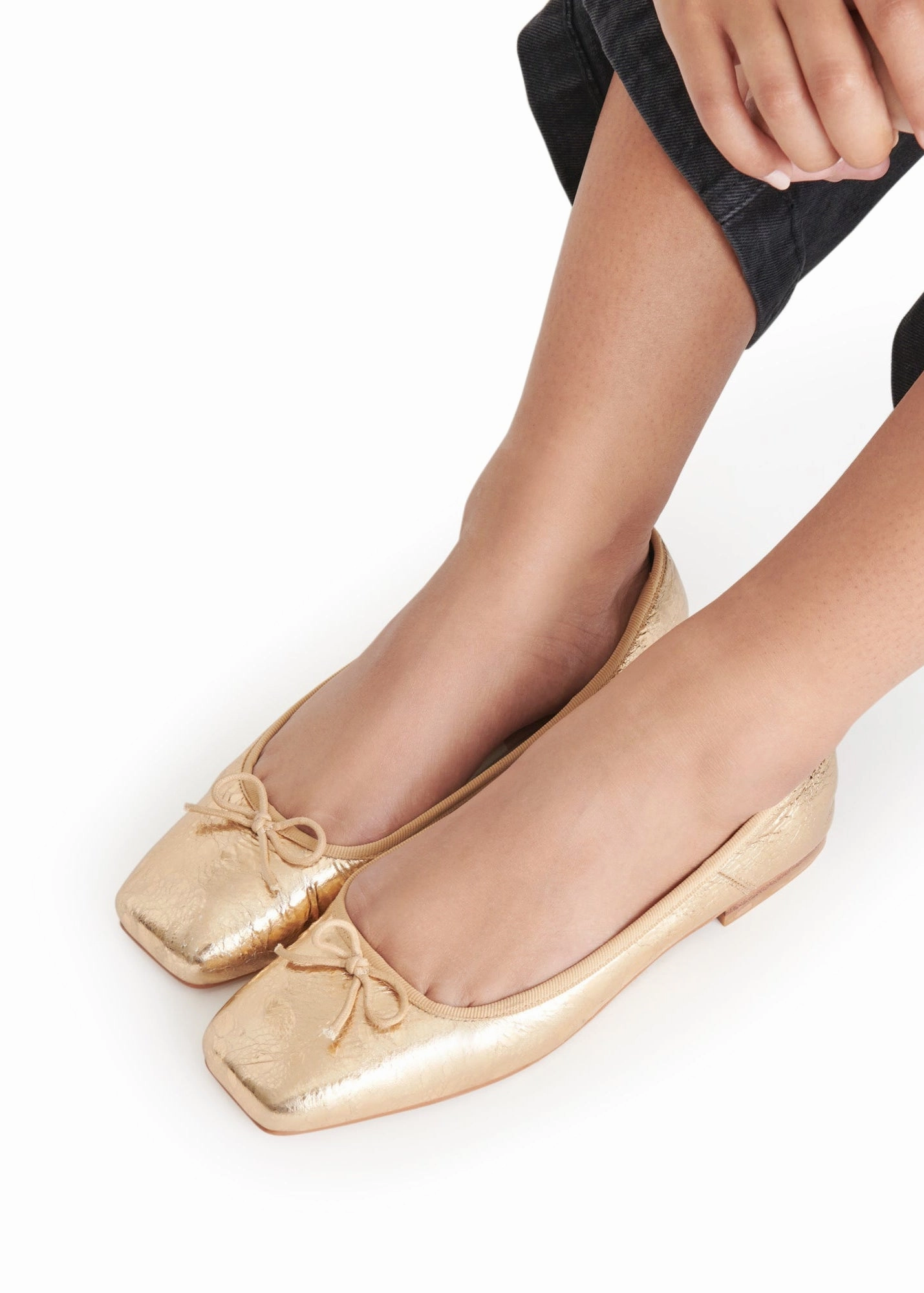Anisa Flat - Gold Wide Fit Heels Soft Motion