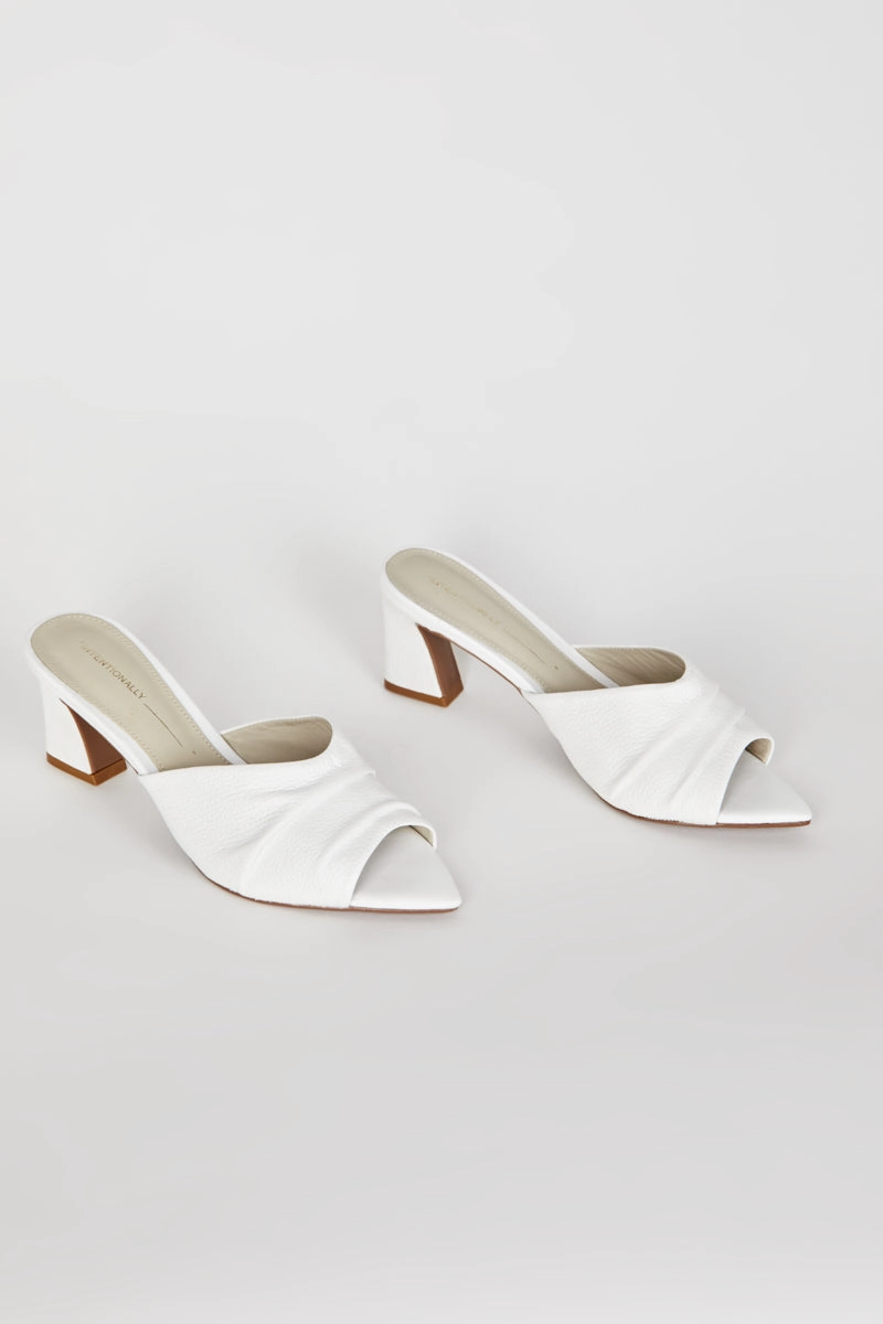 Edgy Profile Intentionally Blank Fair Heels in White