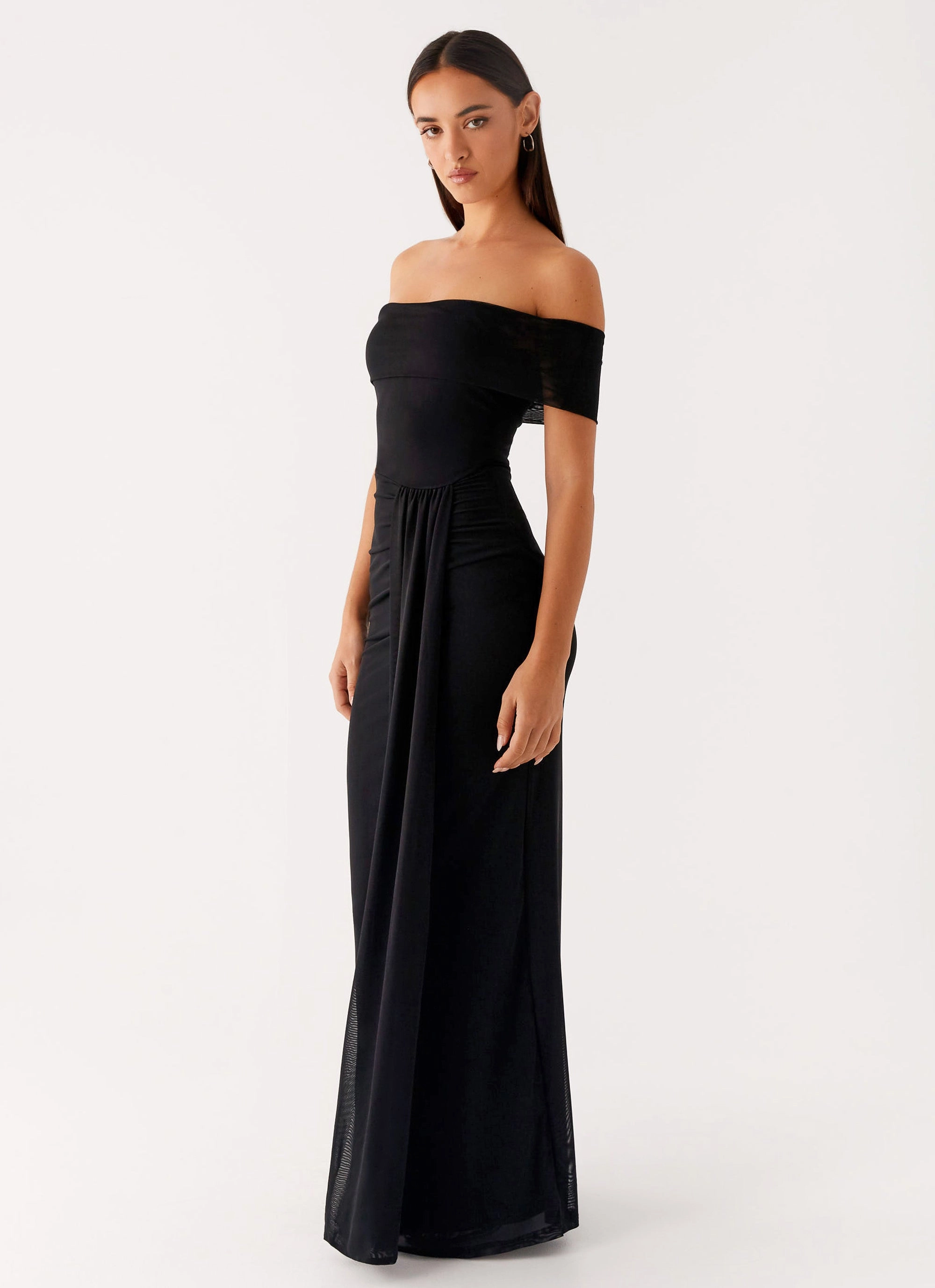 Aileen Maxi Dress - Black Polite Vibe Grace Color