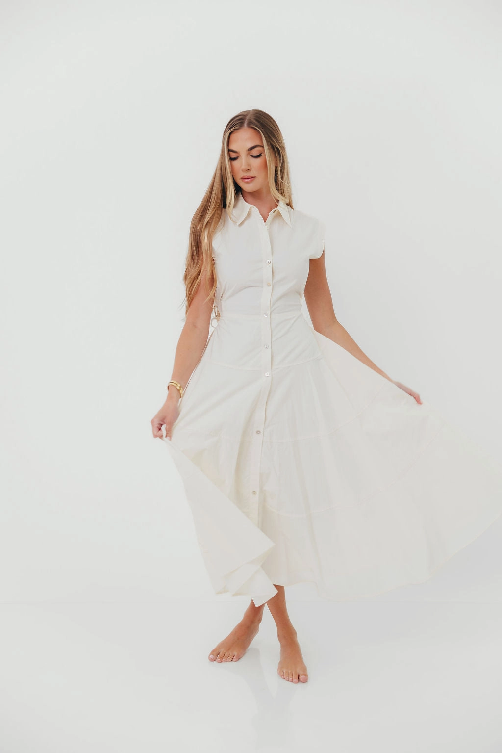 Soft Shine AnnaLynne Midi Dress in Milk White