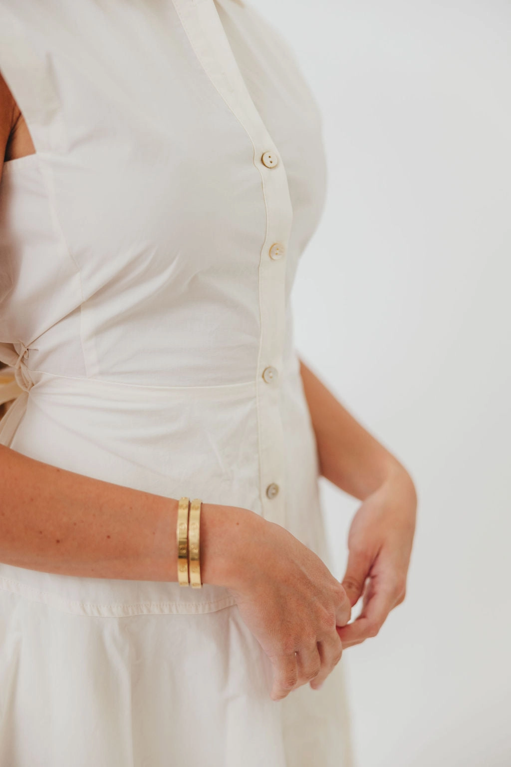 AnnaLynne Midi Dress in Milk White Calm Shine Gentle Shine