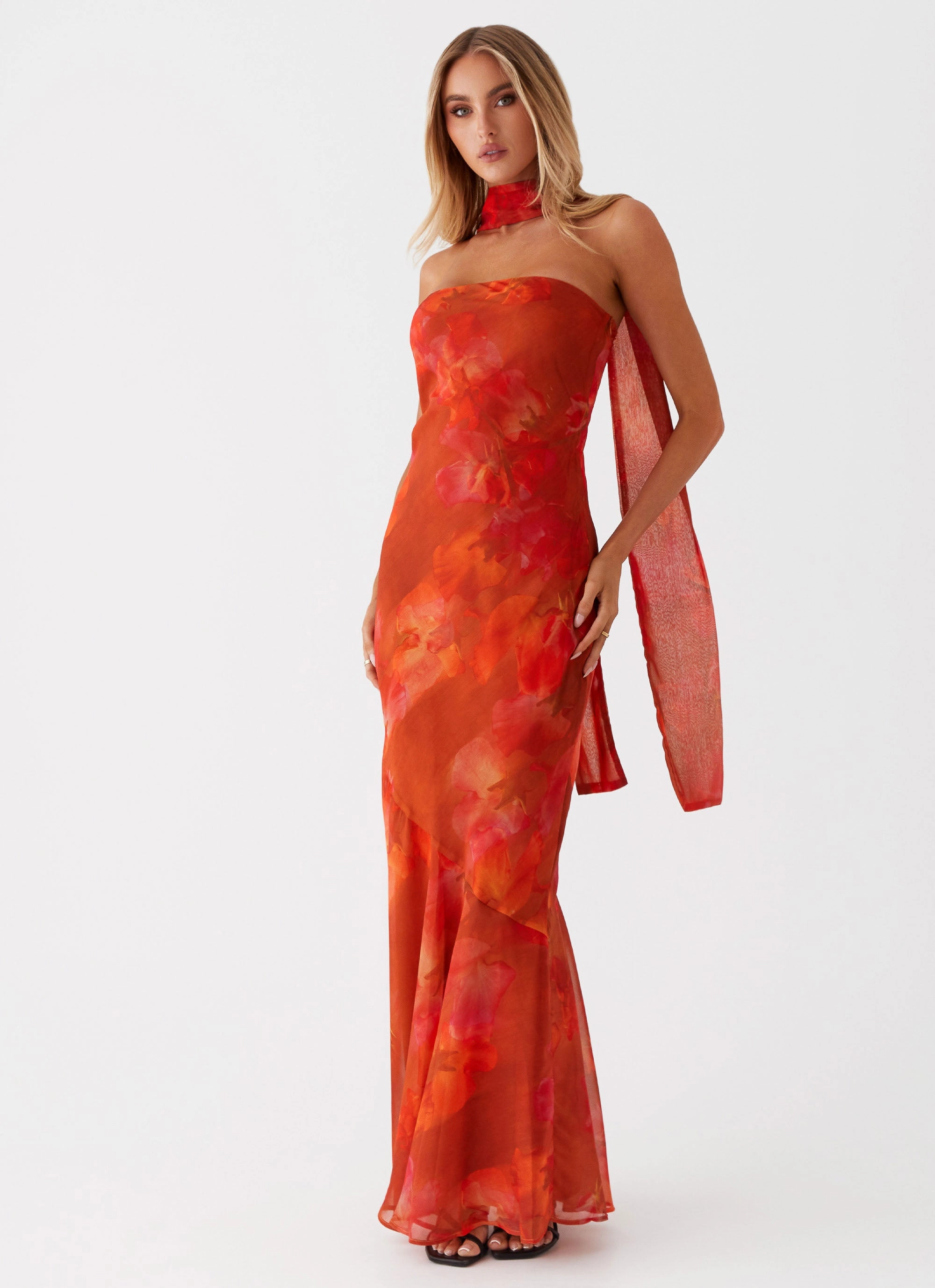 Under The Pagoda Maxi Dress - Amber everyday staple