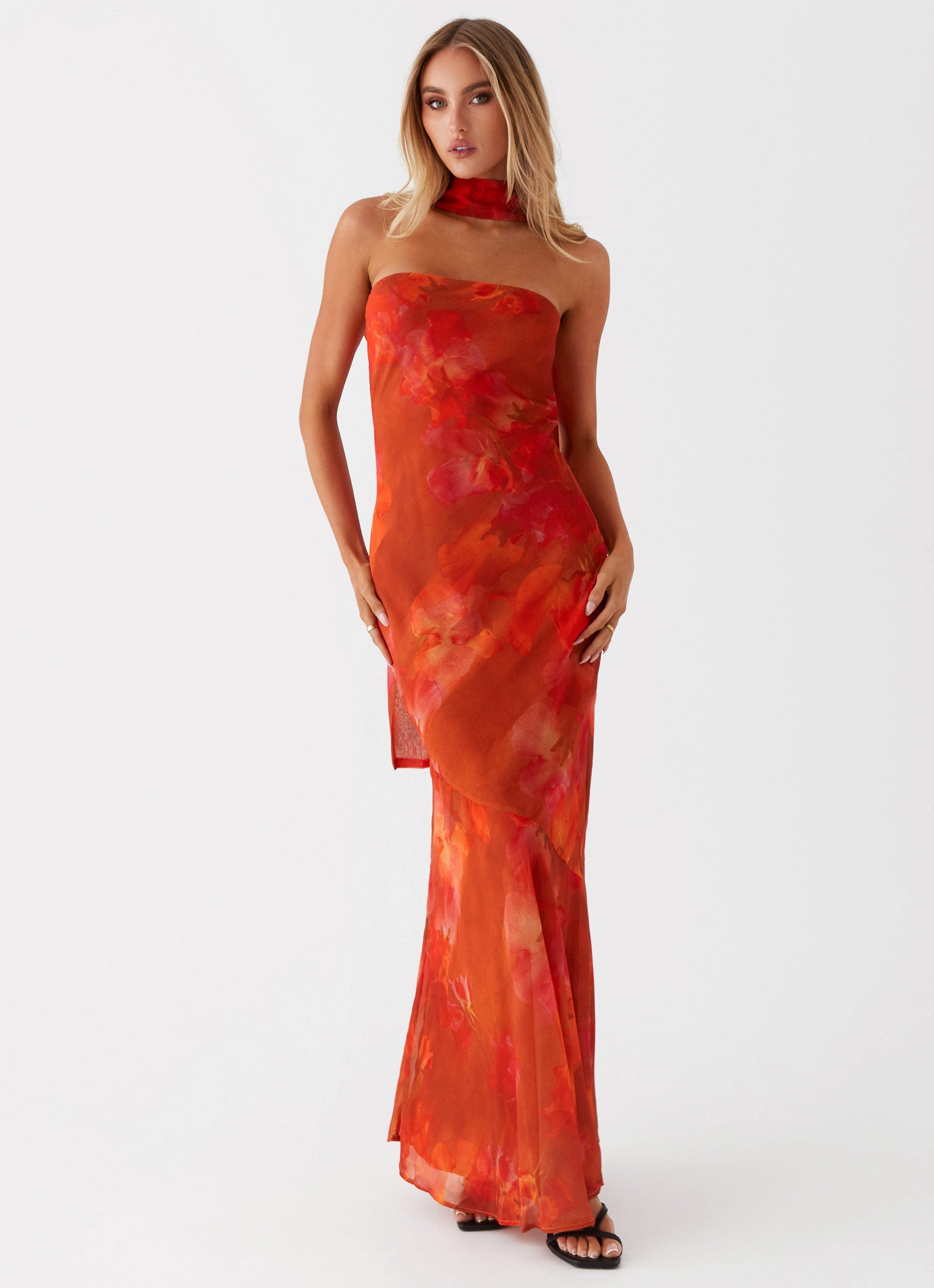 Perfect Wearable Grab Now Under The Pagoda Maxi Dress - Amber
